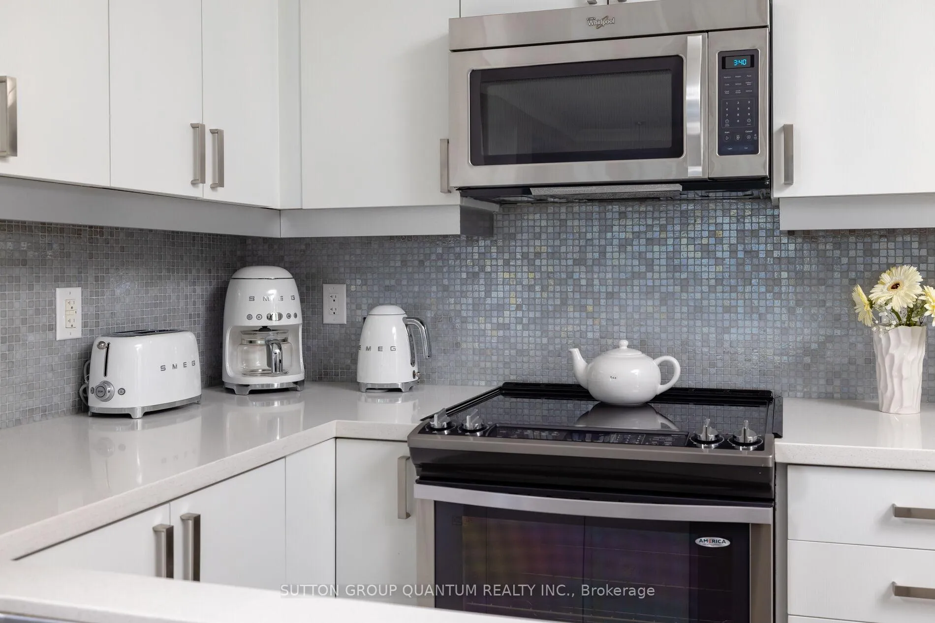 Photo 12 of Unit LPH 03, 400 Adelaide Street, Toronto, Waterfront Communities — HOMEH