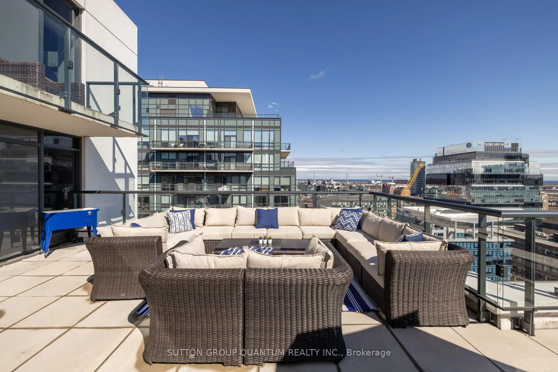 Photo 17 of Unit LPH 03, 400 Adelaide Street, Toronto, Waterfront Communities — HOMEH