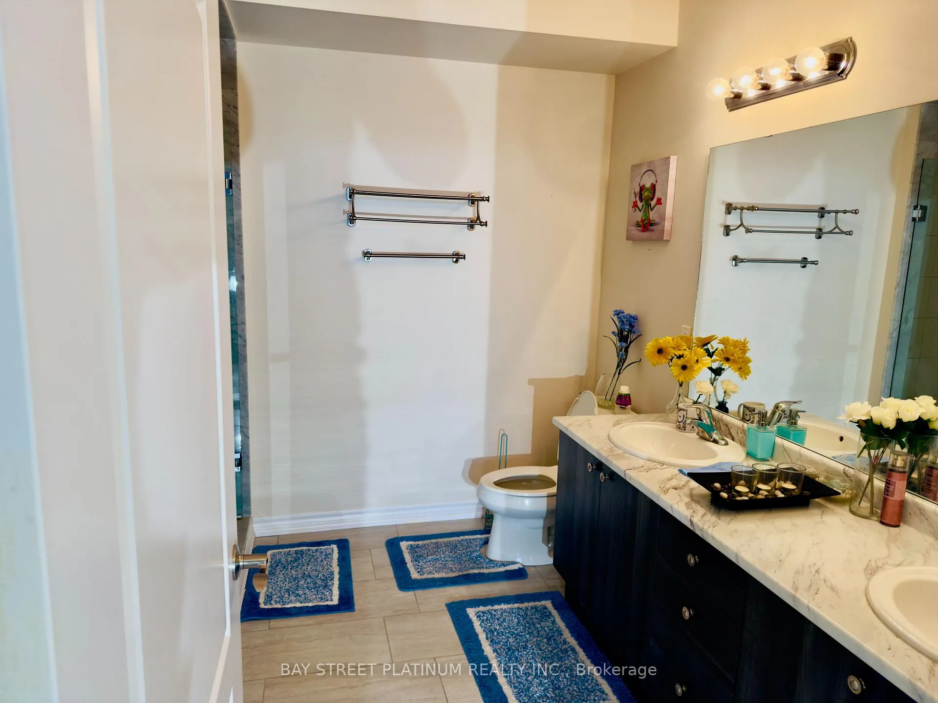 Photo 16 of 313-1360 Costigan Rd, Milton, Clarke — HOMEH