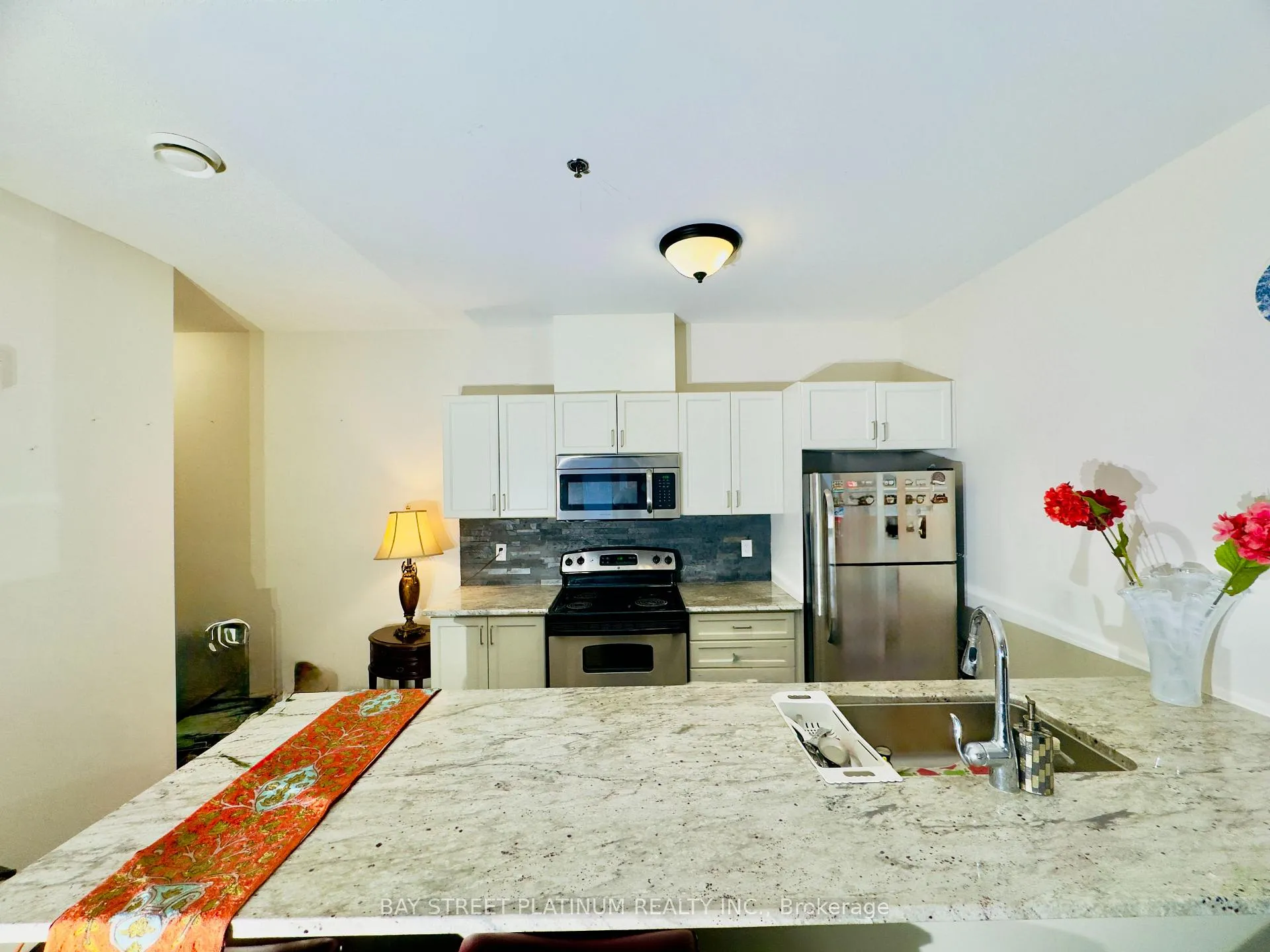 Photo 26 of 313-1360 Costigan Rd, Milton, Clarke — HOMEH