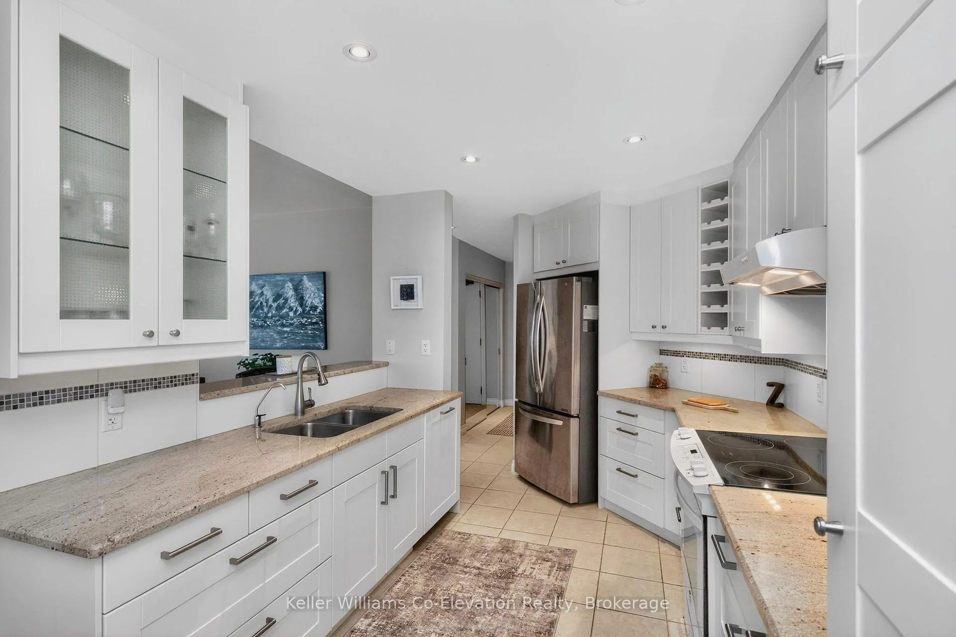 Photo 19 of Unit 1601, 6 Toronto St Street, Barrie, City Centre — HOMEH