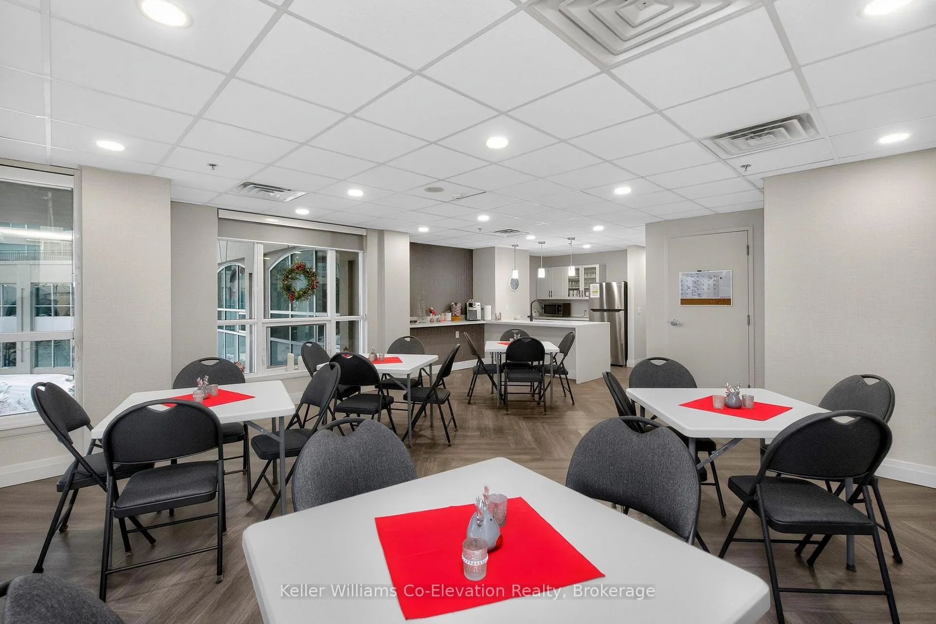 Photo 36 of Unit 1601, 6 Toronto St Street, Barrie, City Centre — HOMEH