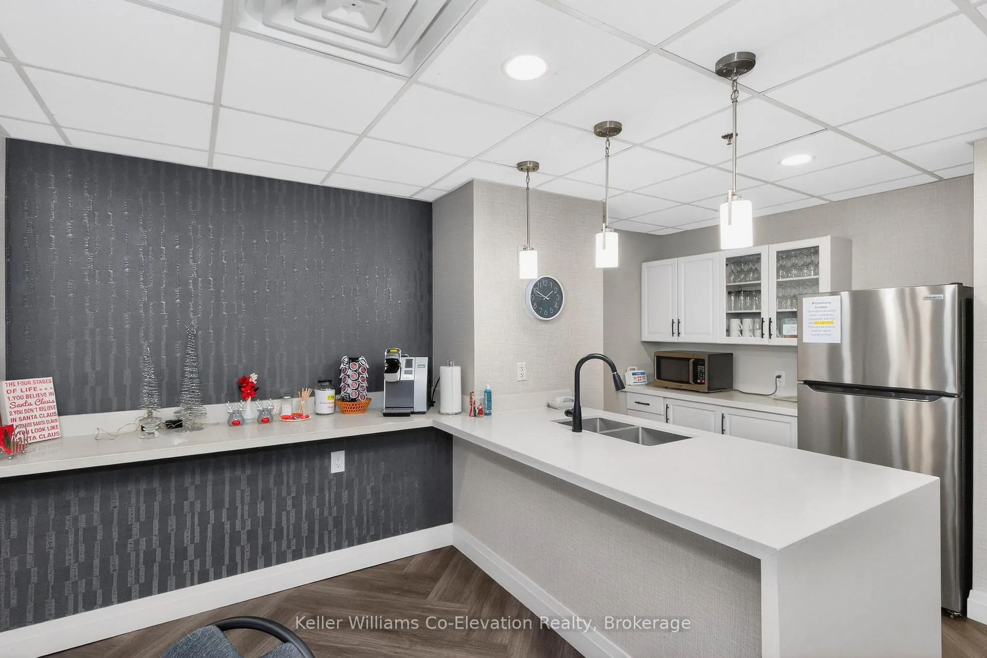 Photo 37 of Unit 1601, 6 Toronto St Street, Barrie, City Centre — HOMEH