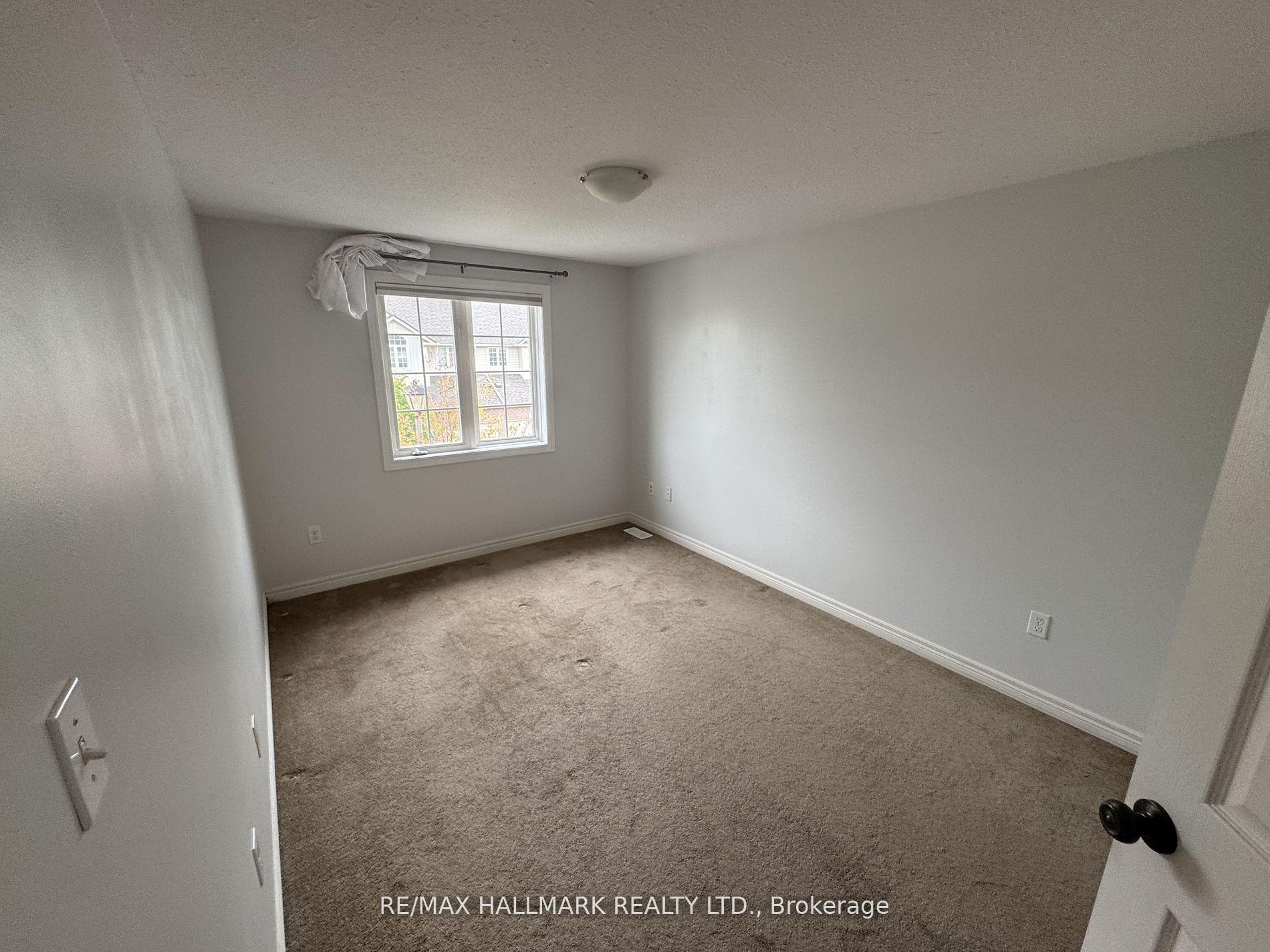 Photo 6 of Unit 18, 361 Arkell Road, Guelph, Pineridge/Westminster Woods — HOMEH