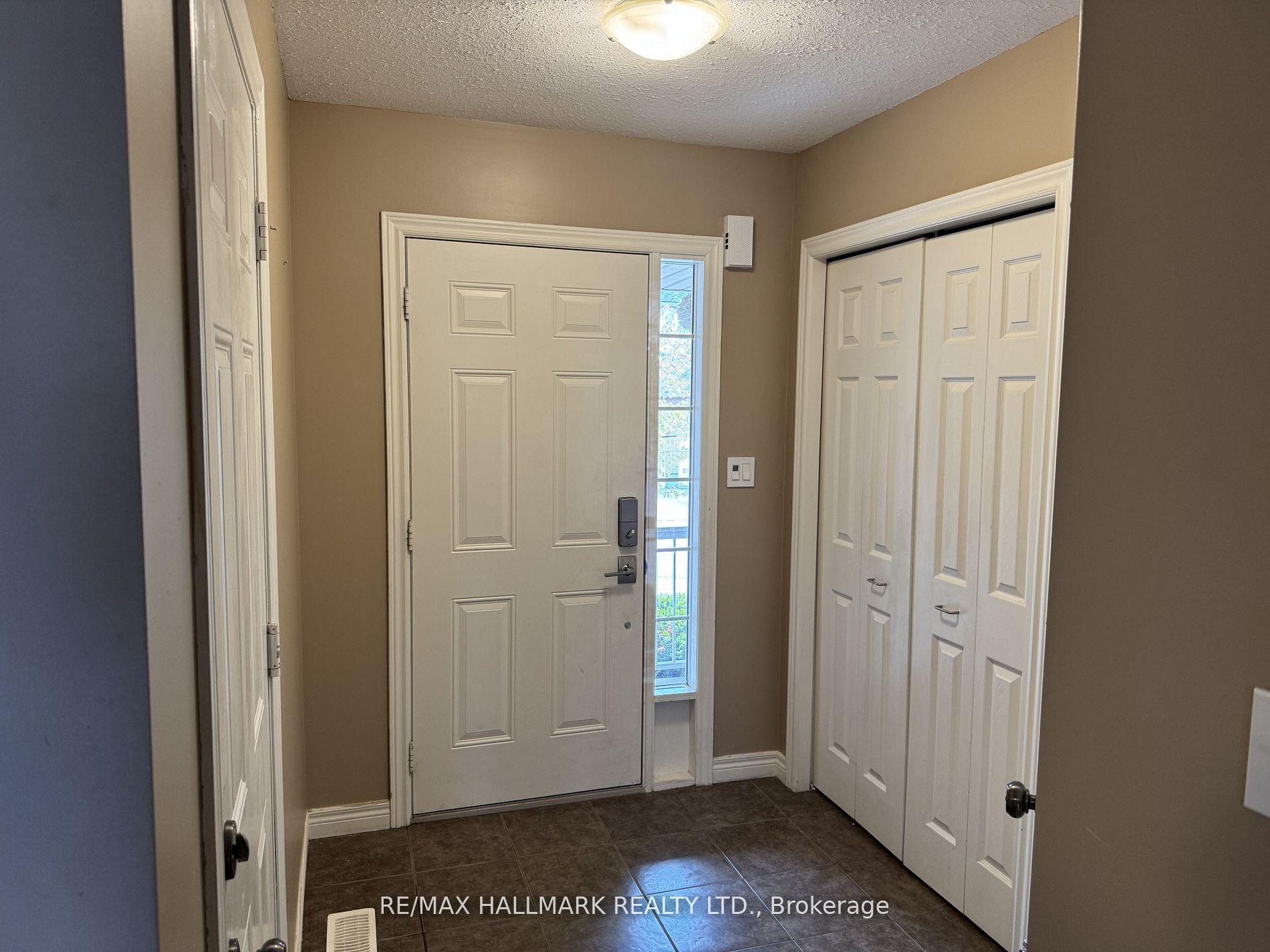 Photo 10 of Unit 18, 361 Arkell Road, Guelph, Pineridge/Westminster Woods — HOMEH