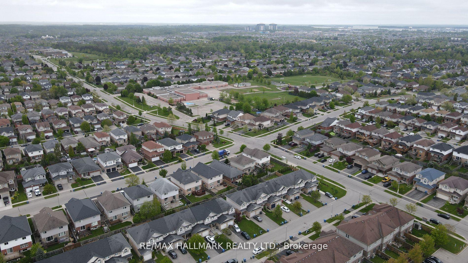 Photo 15 of Unit 18, 361 Arkell Road, Guelph, Pineridge/Westminster Woods — HOMEH