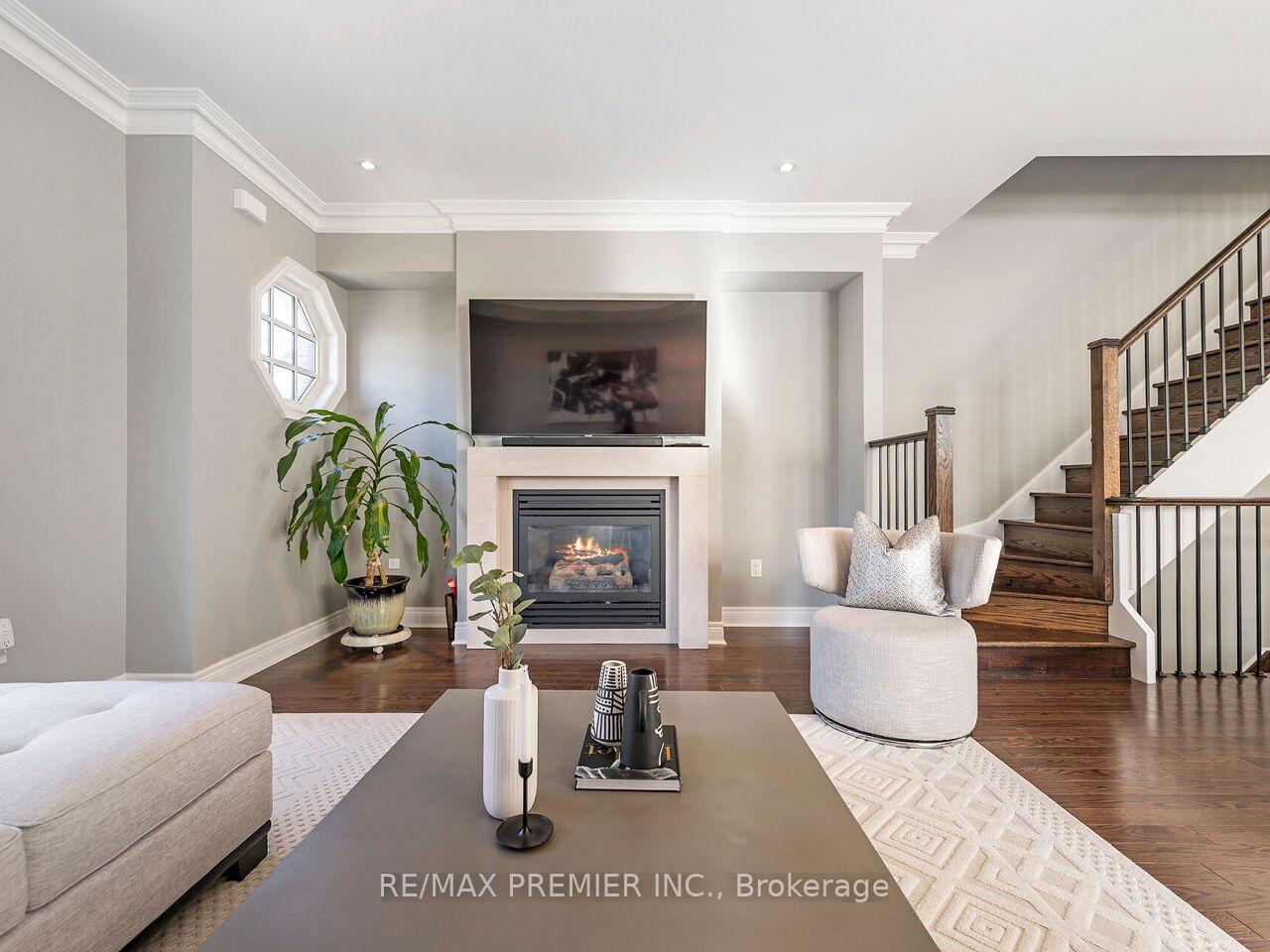 Photo 20 of 1 Powseland Crescent, Vaughan, West Woodbridge — HOMEH