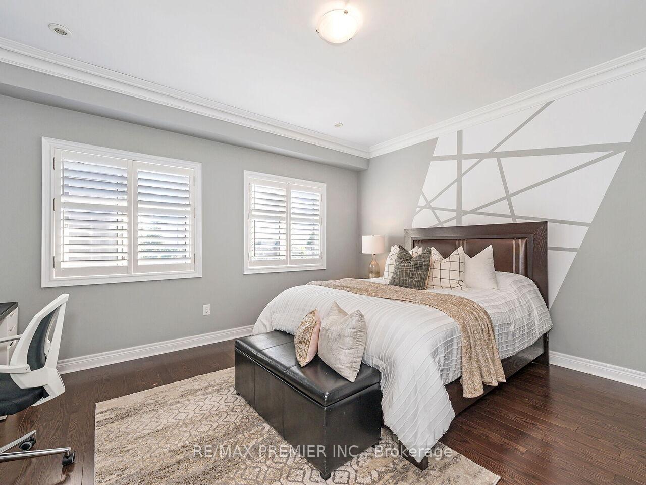 Photo 26 of 1 Powseland Crescent, Vaughan, West Woodbridge — HOMEH