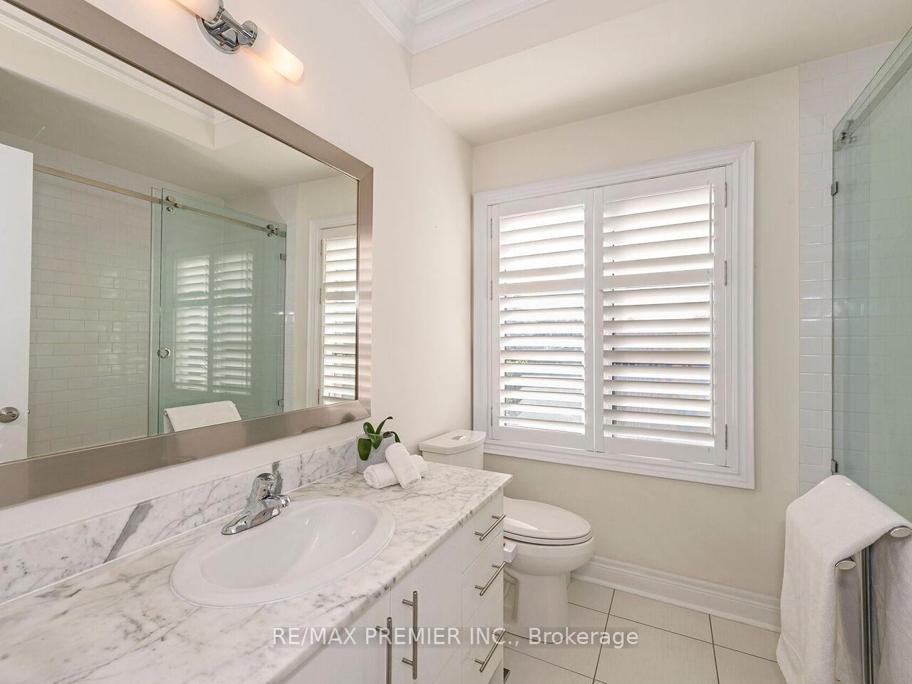 Photo 29 of 1 Powseland Crescent, Vaughan, West Woodbridge — HOMEH