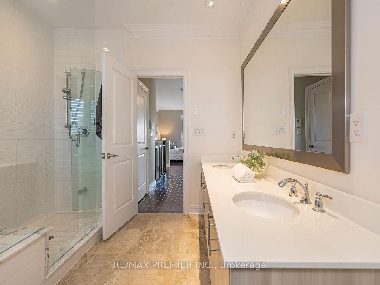 Photo 41 of 1 Powseland Crescent, Vaughan, West Woodbridge — HOMEH