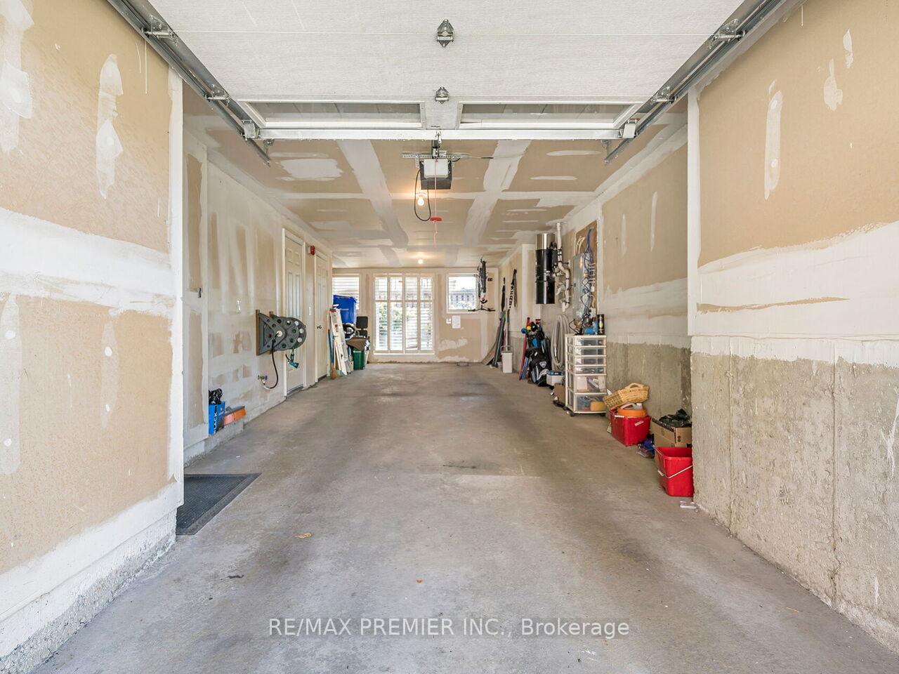 Photo 44 of 1 Powseland Crescent, Vaughan, West Woodbridge — HOMEH