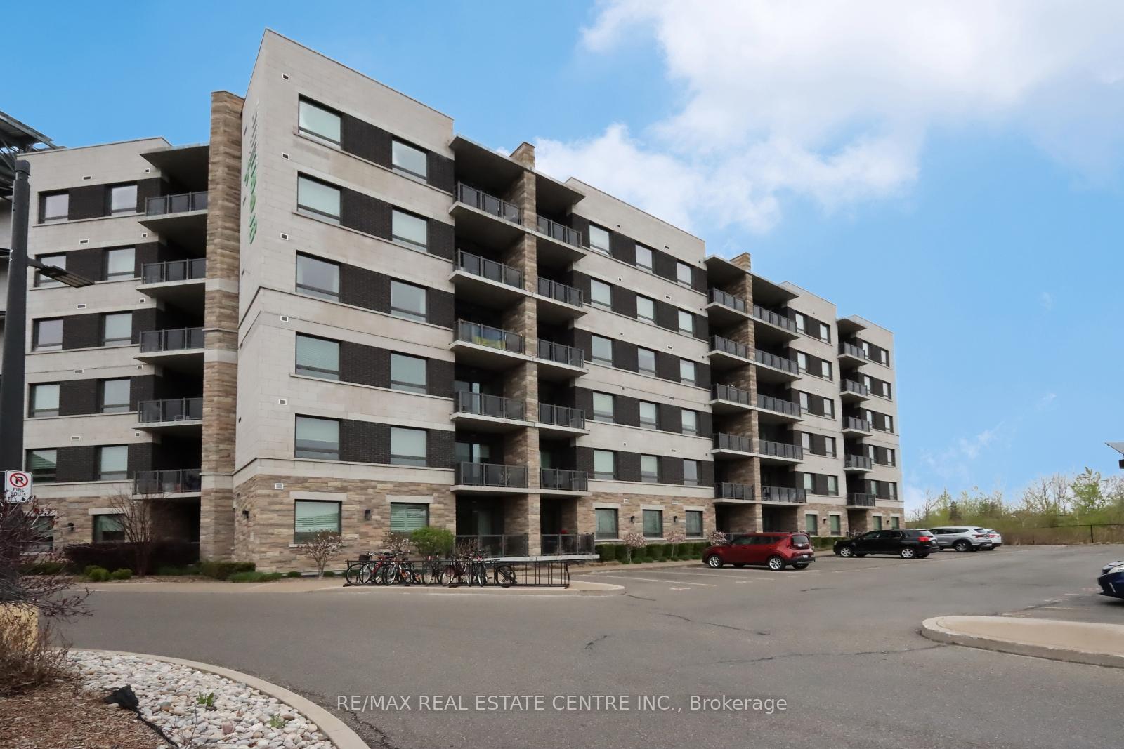 Photo 2 of Unit 406, 33 Whitmer Street, Milton, Scott — HOMEH