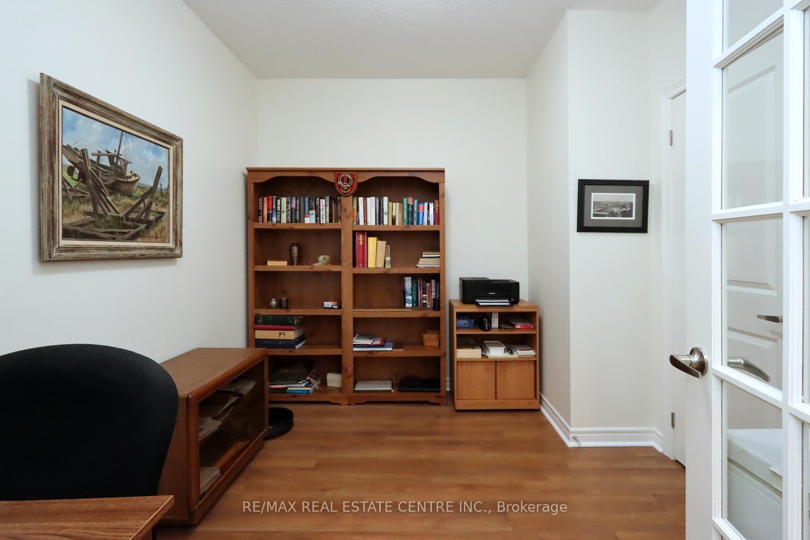 Photo 27 of Unit 406, 33 Whitmer Street, Milton, Scott — HOMEH