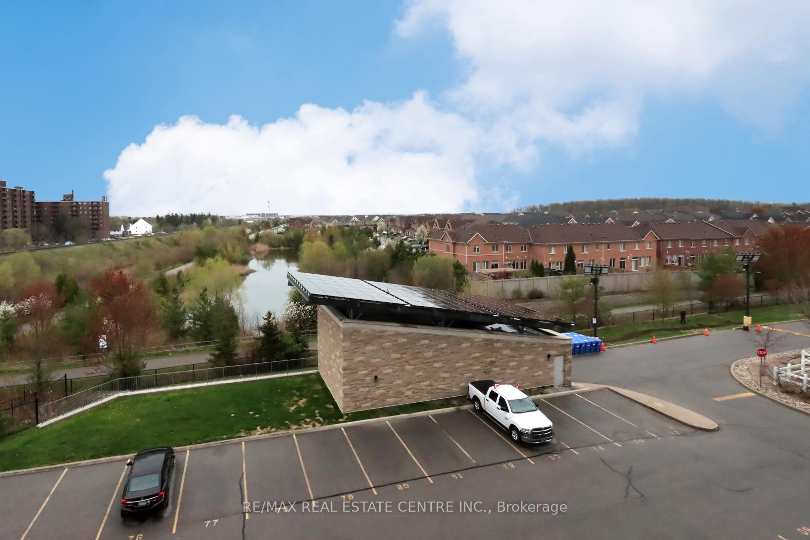 Photo 31 of Unit 406, 33 Whitmer Street, Milton, Scott — HOMEH