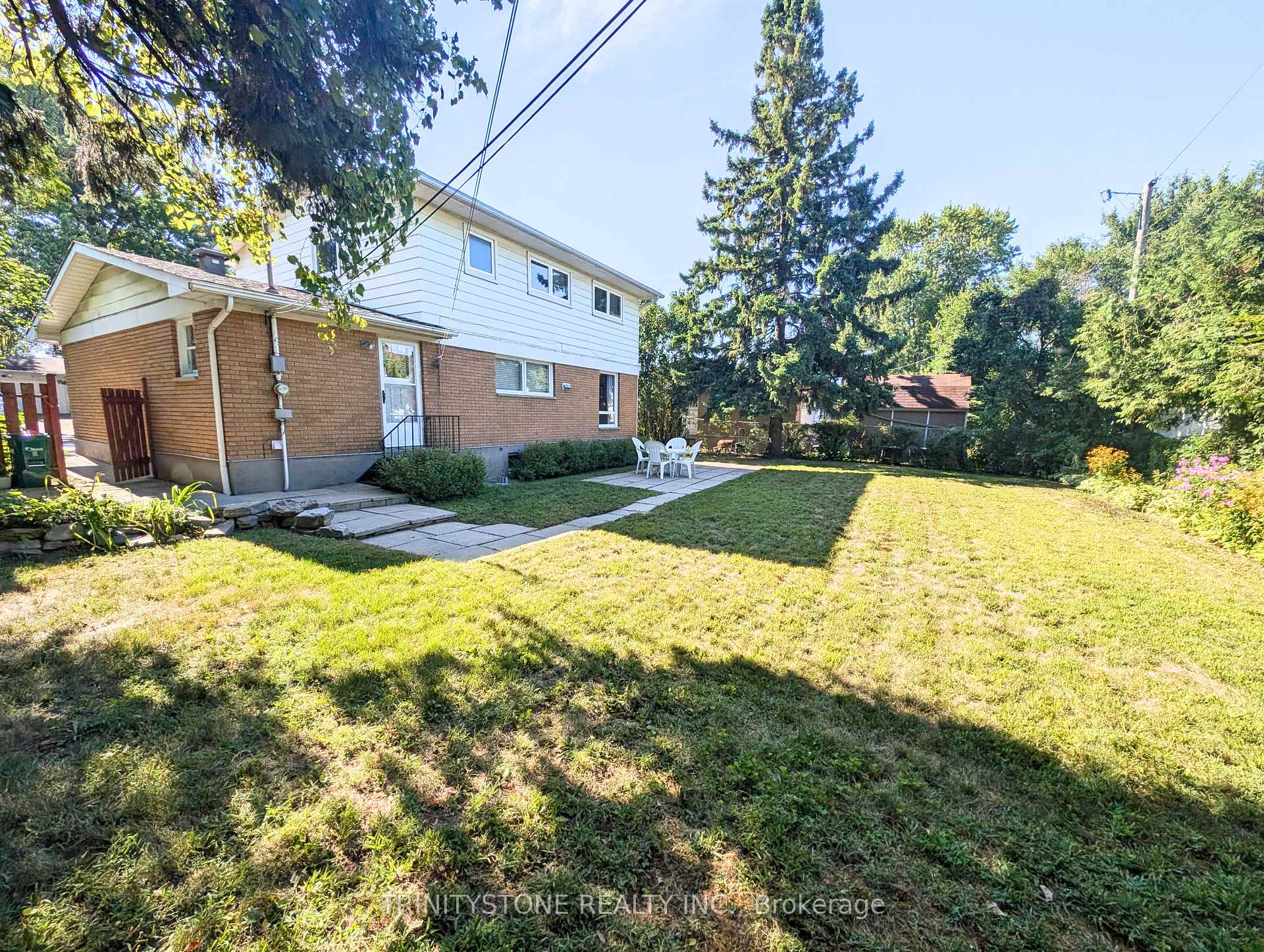 Photo 33 of 7 Pulford Crescent, Ottawa, Bayshore — HOMEH