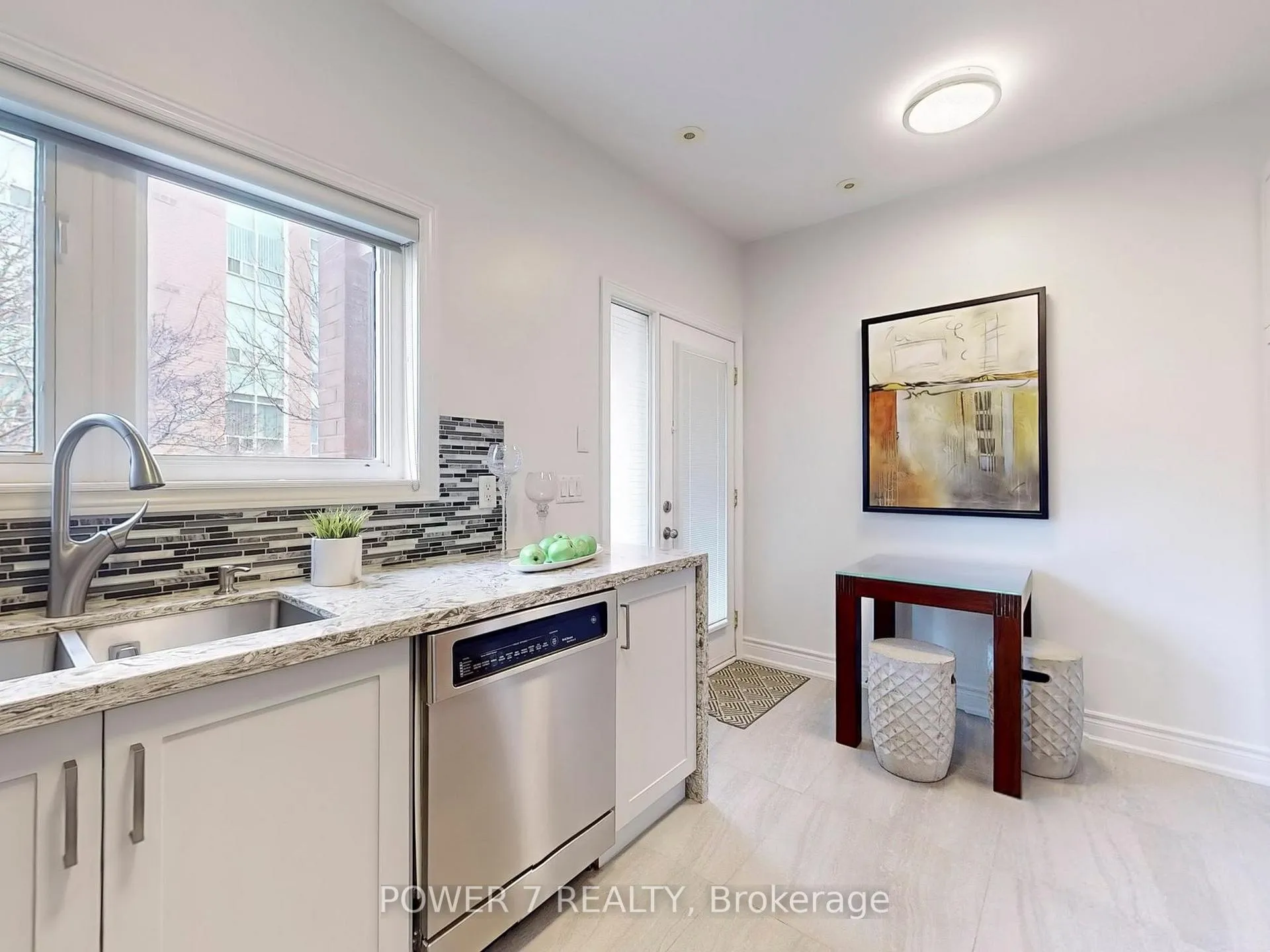 Photo 26 of 26 Suncrest Boulevard, Markham, Commerce Valley — HOMEH