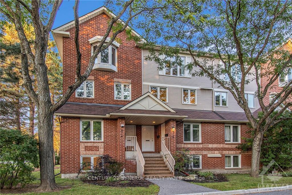 Photo 1 of Unit B, 6718 Jeanne D'Arc Boulevard, Ottawa, Convent Glen North — HOMEH