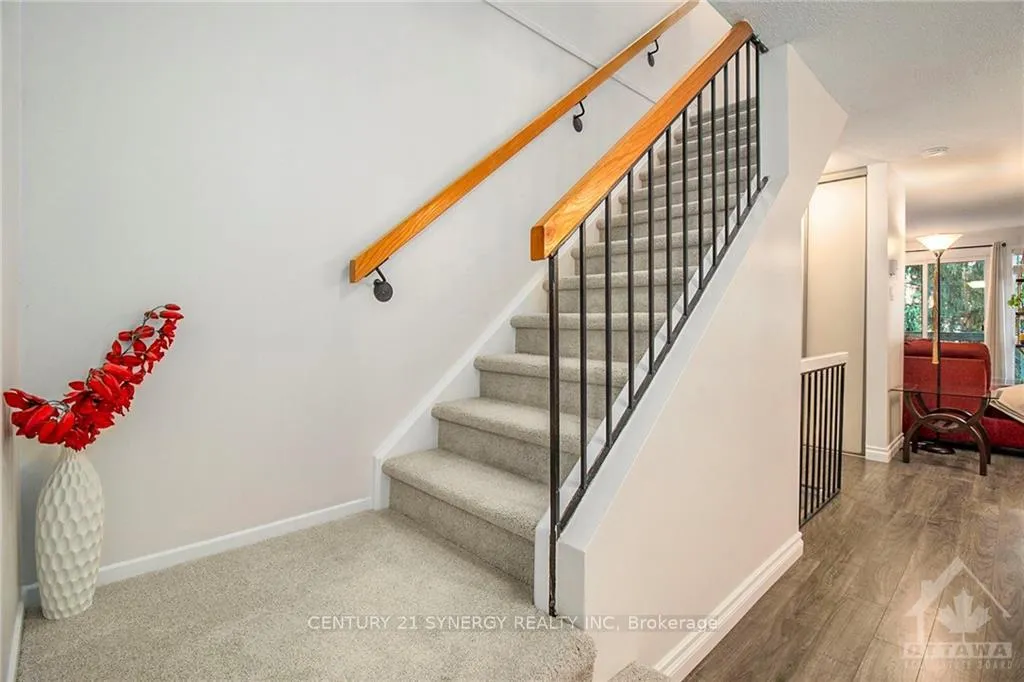 Photo 15 of Unit B, 6718 Jeanne D'Arc Boulevard, Ottawa, Convent Glen North — HOMEH
