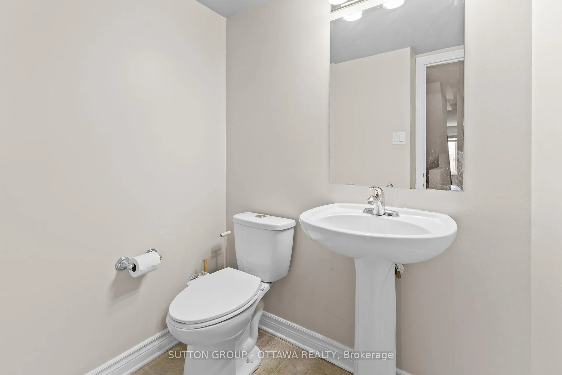 Photo 8 of Unit 74, 641 Louis Toscano Drive, Ottawa, Avalon East — HOMEH