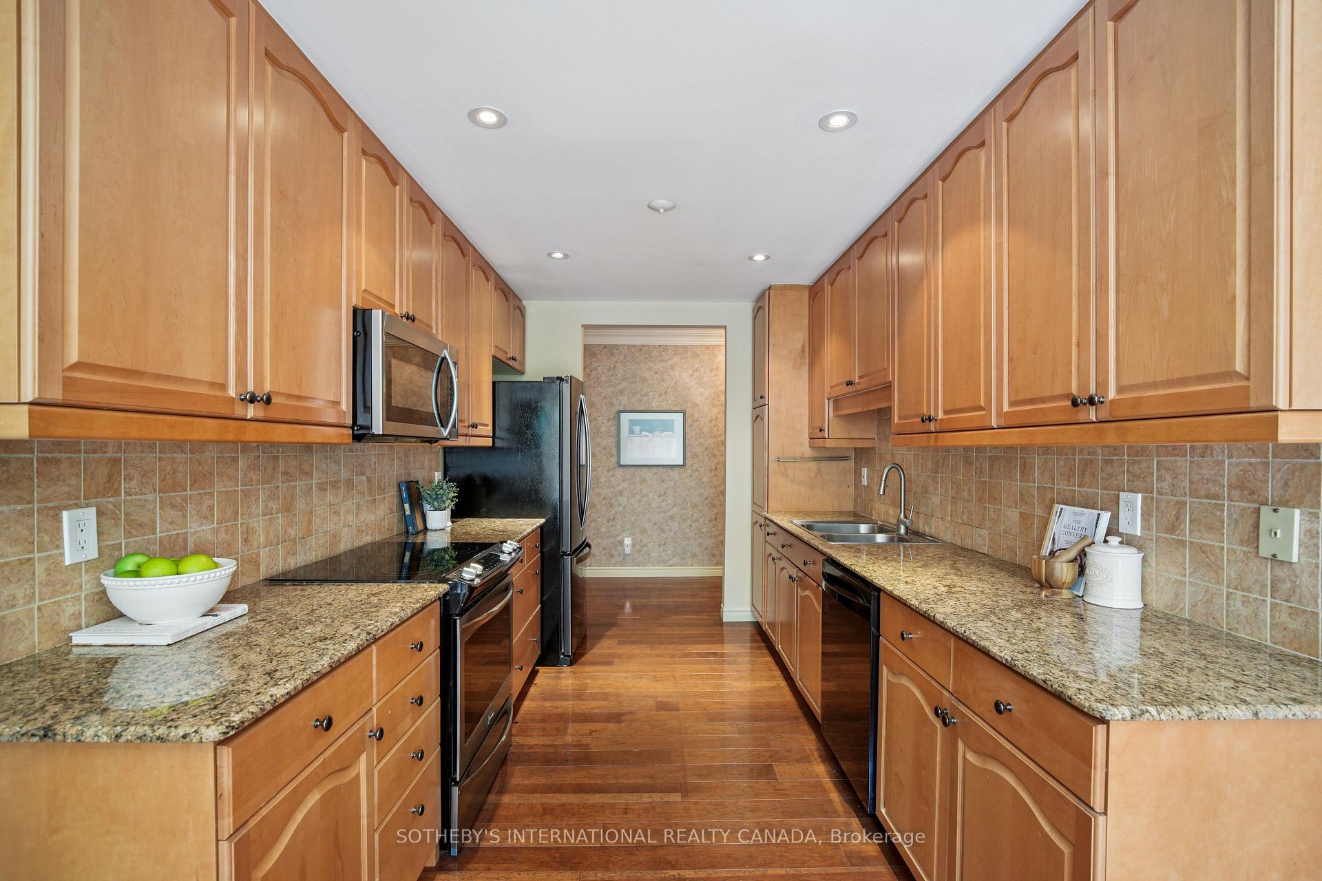 Photo 10 of Unit 103, 2000 Creekside Drive, Hamilton, Dundas — HOMEH