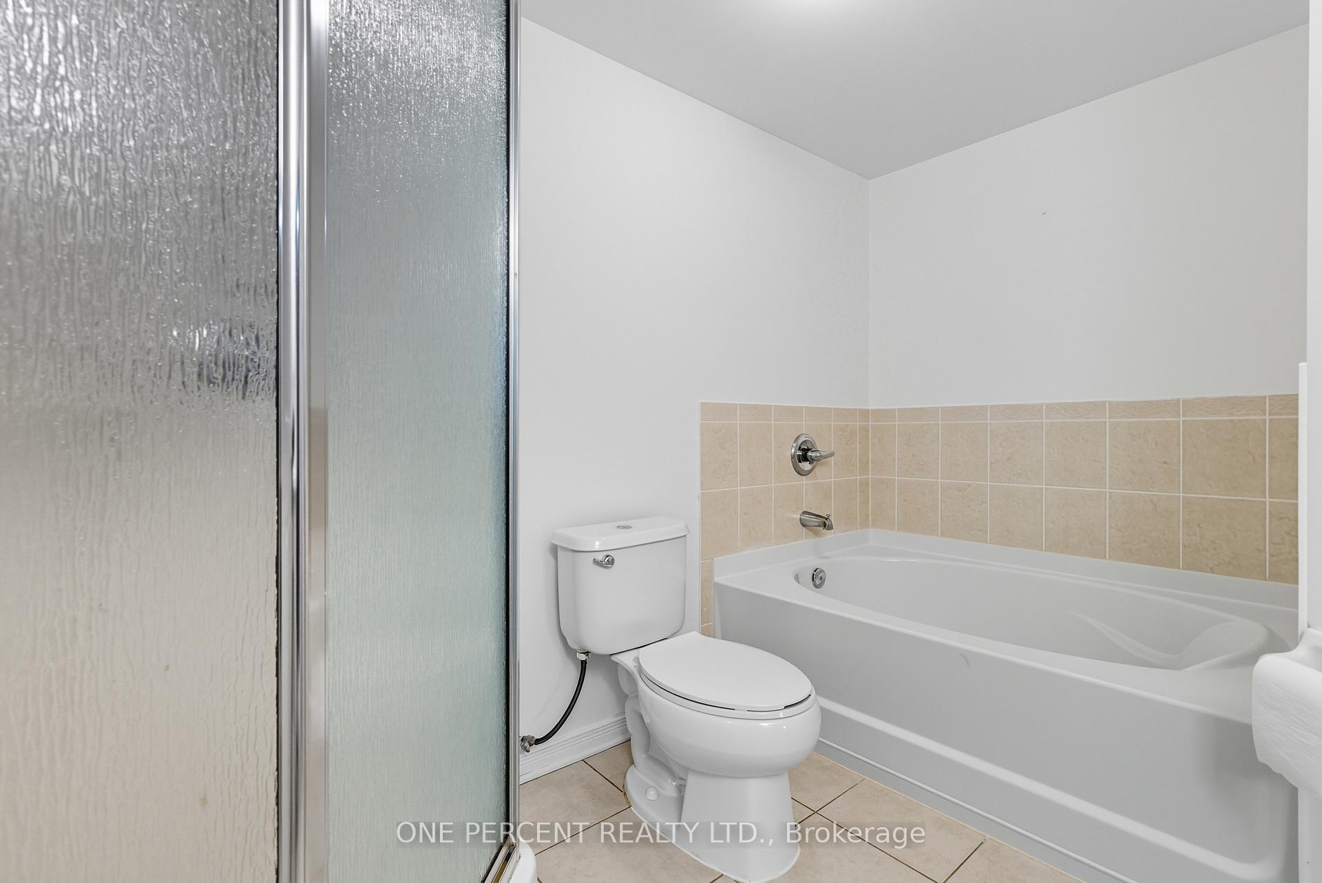 Photo 23 of 605 Reardon Private, Ottawa, Heron Gate/Industrial Park — HOMEH