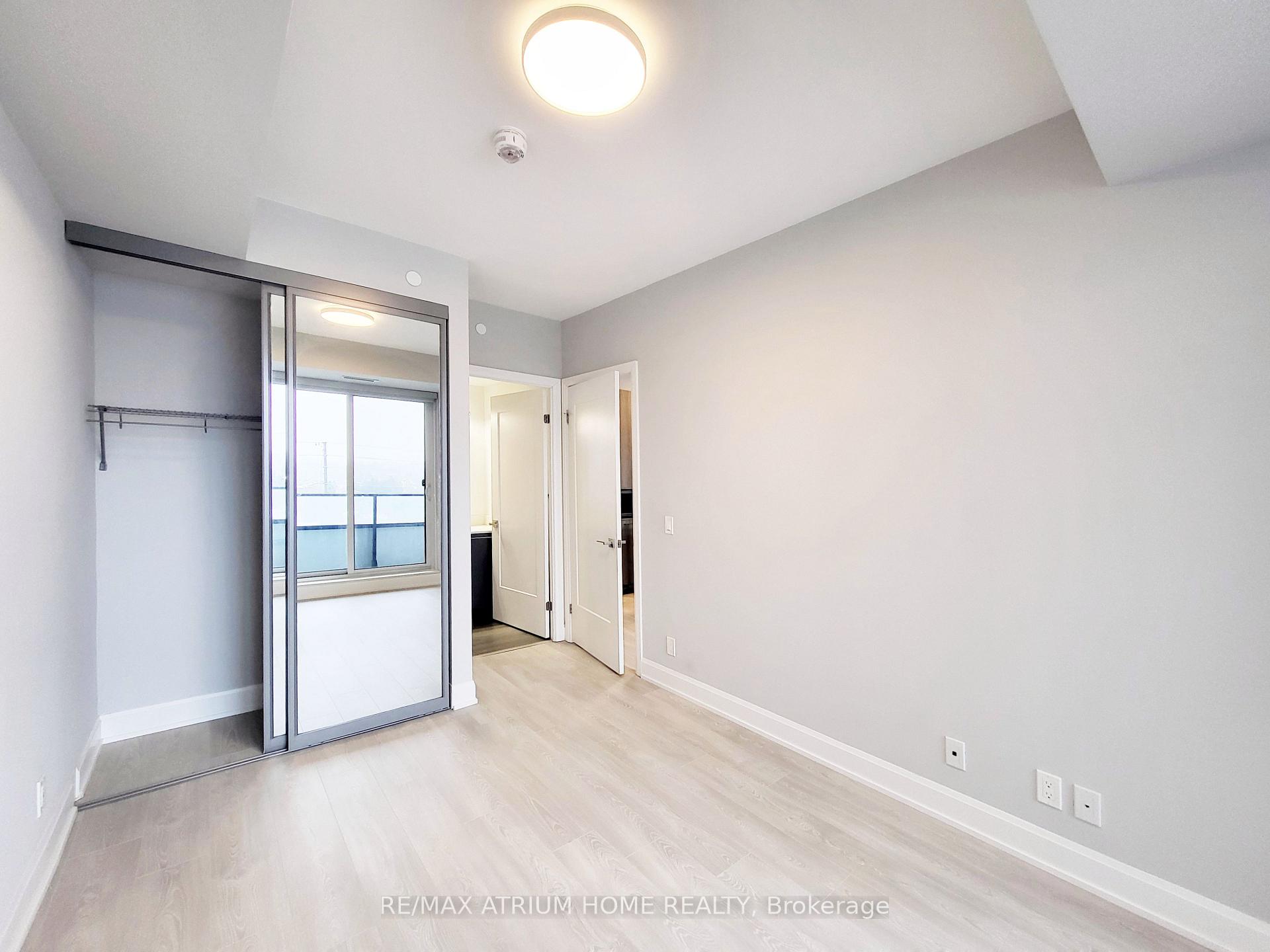 Photo 13 of Unit 708, 38 Water Walk Drive, Markham, Unionville — HOMEH