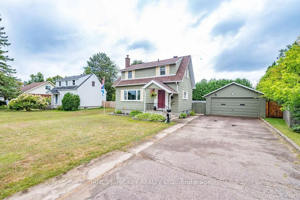 Photo 1 of 25 Laurentian Street, Deep River, Deep River — HOMEH