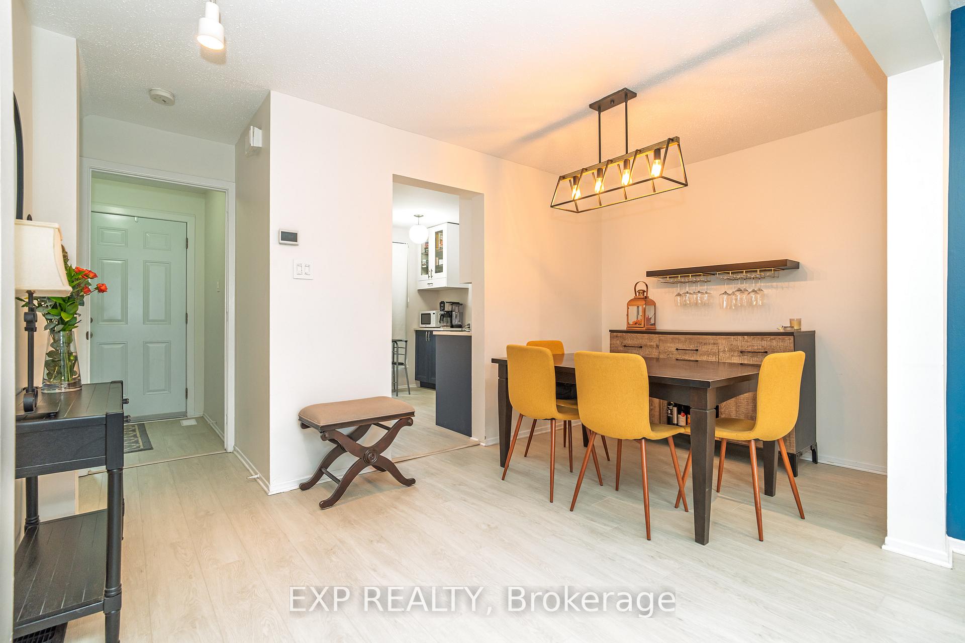 Photo 7 of Unit 25, 3333 Mccarthy Road, Ottawa, Hunt Club/Western Community — HOMEH