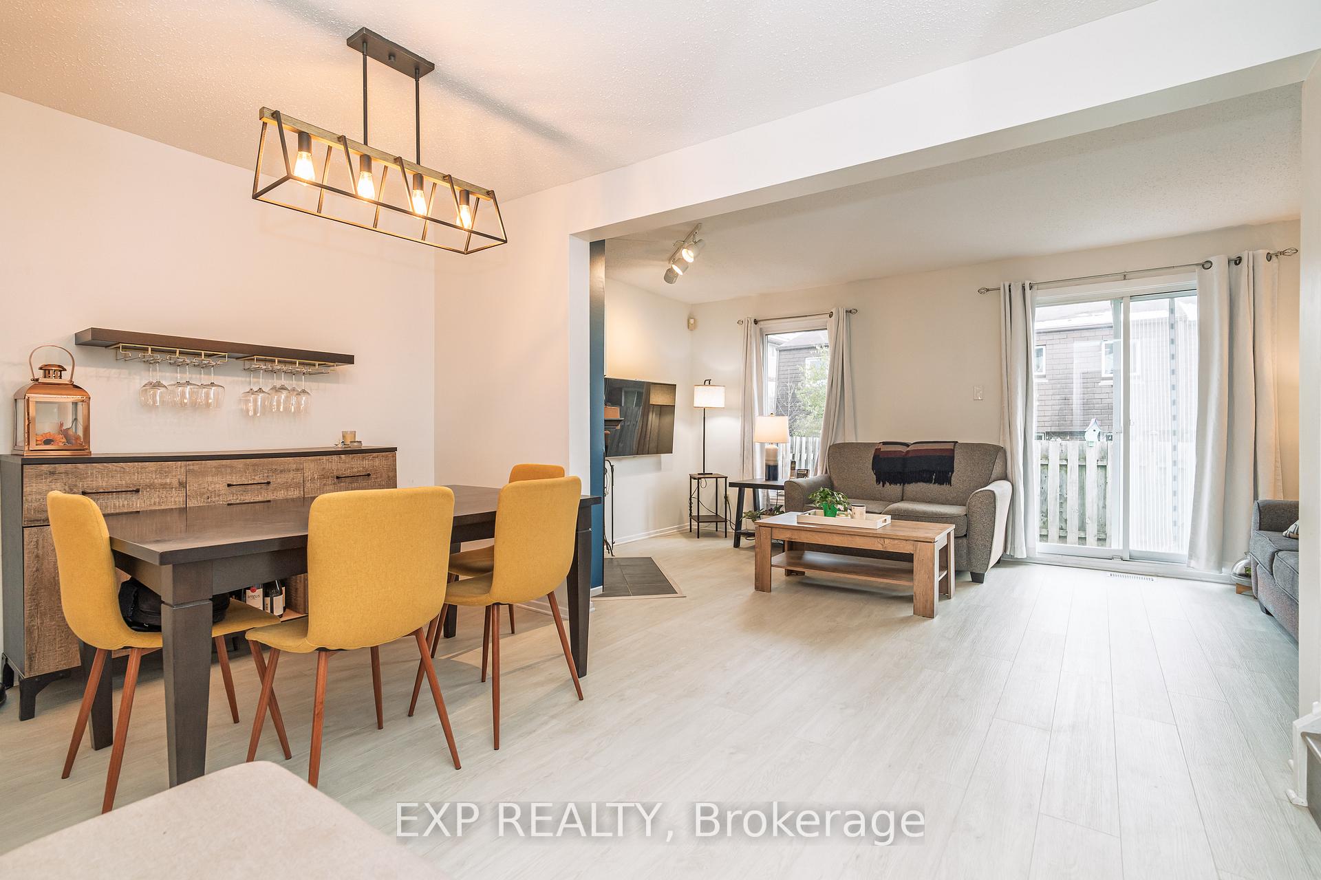 Photo 8 of Unit 25, 3333 Mccarthy Road, Ottawa, Hunt Club/Western Community — HOMEH