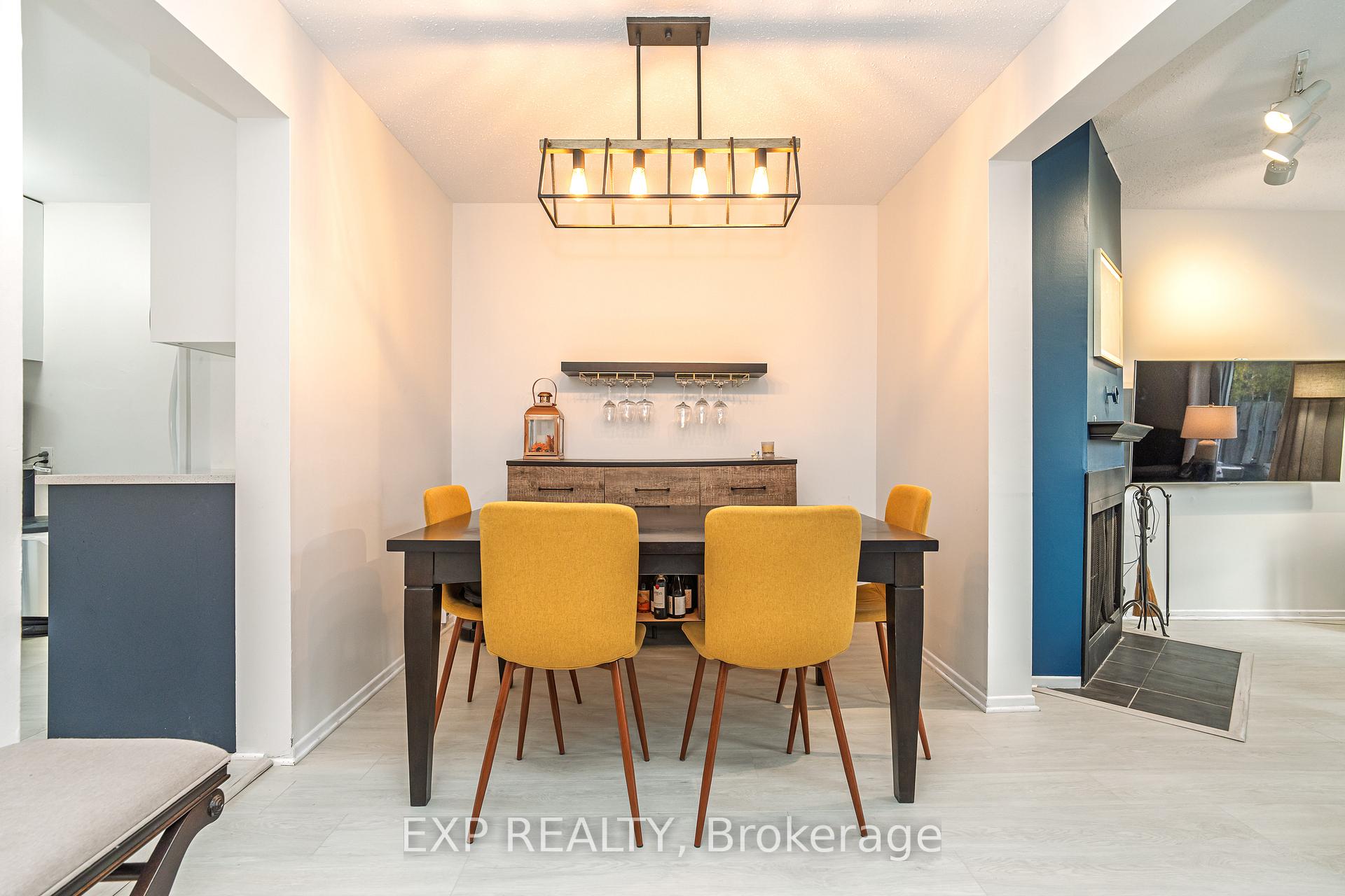 Photo 10 of Unit 25, 3333 Mccarthy Road, Ottawa, Hunt Club/Western Community — HOMEH