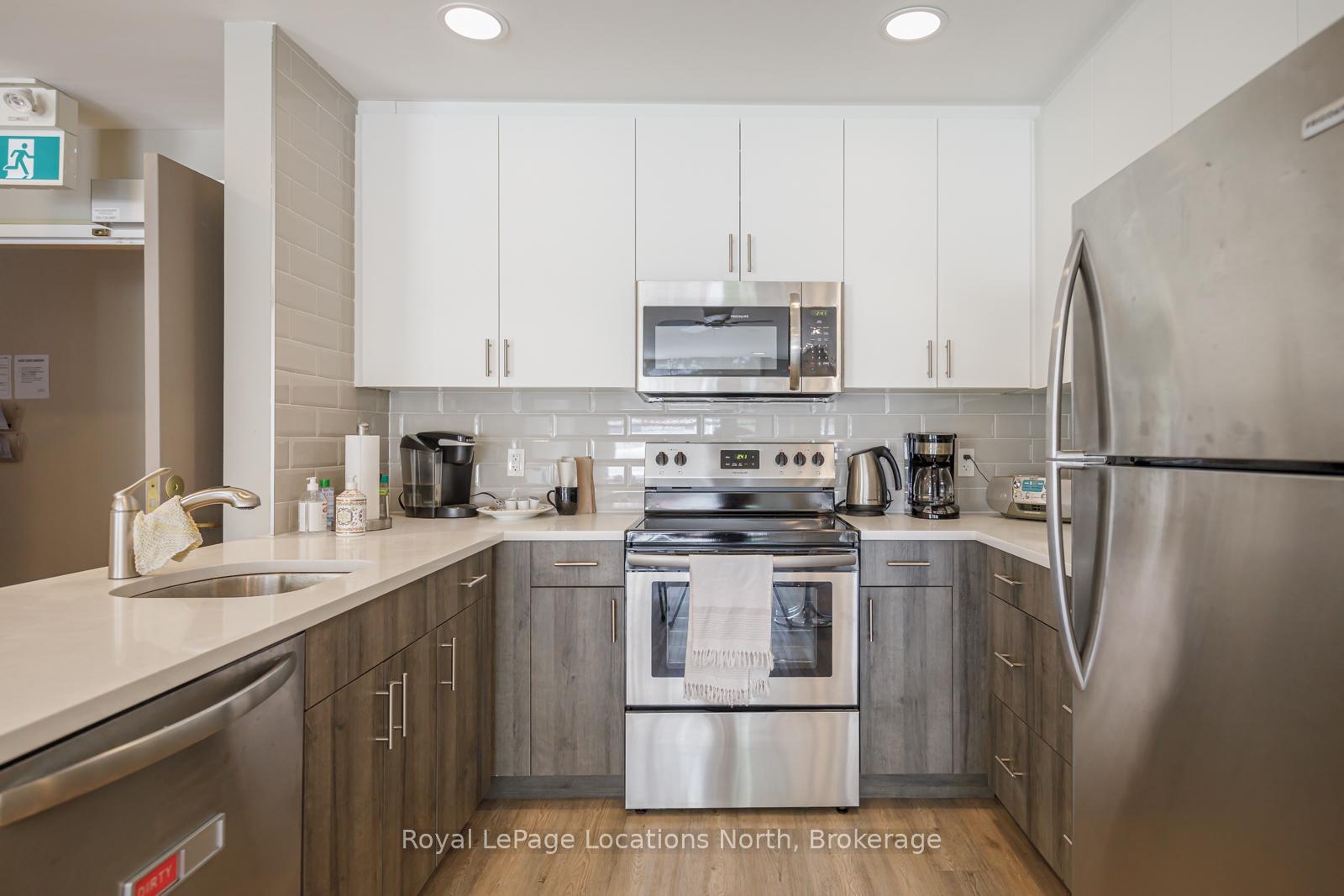 Photo 17 of Unit 605, 172 Eighth Street, Collingwood — HOMEH