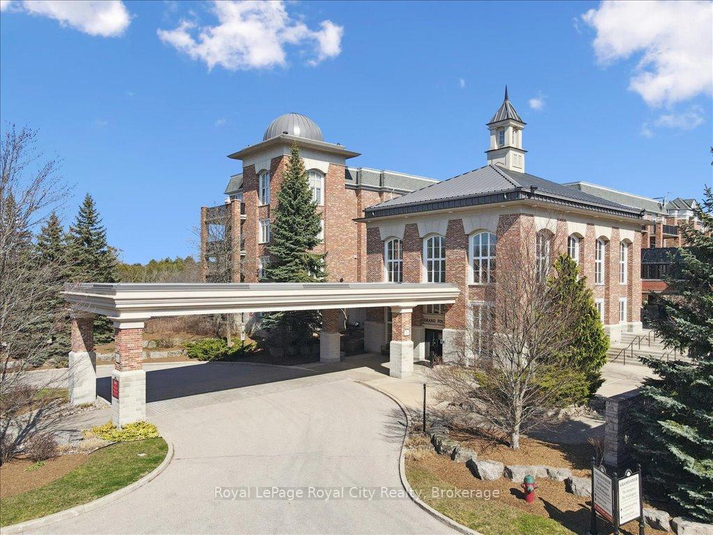Front of Unit 212, 71 Bayberry Drive