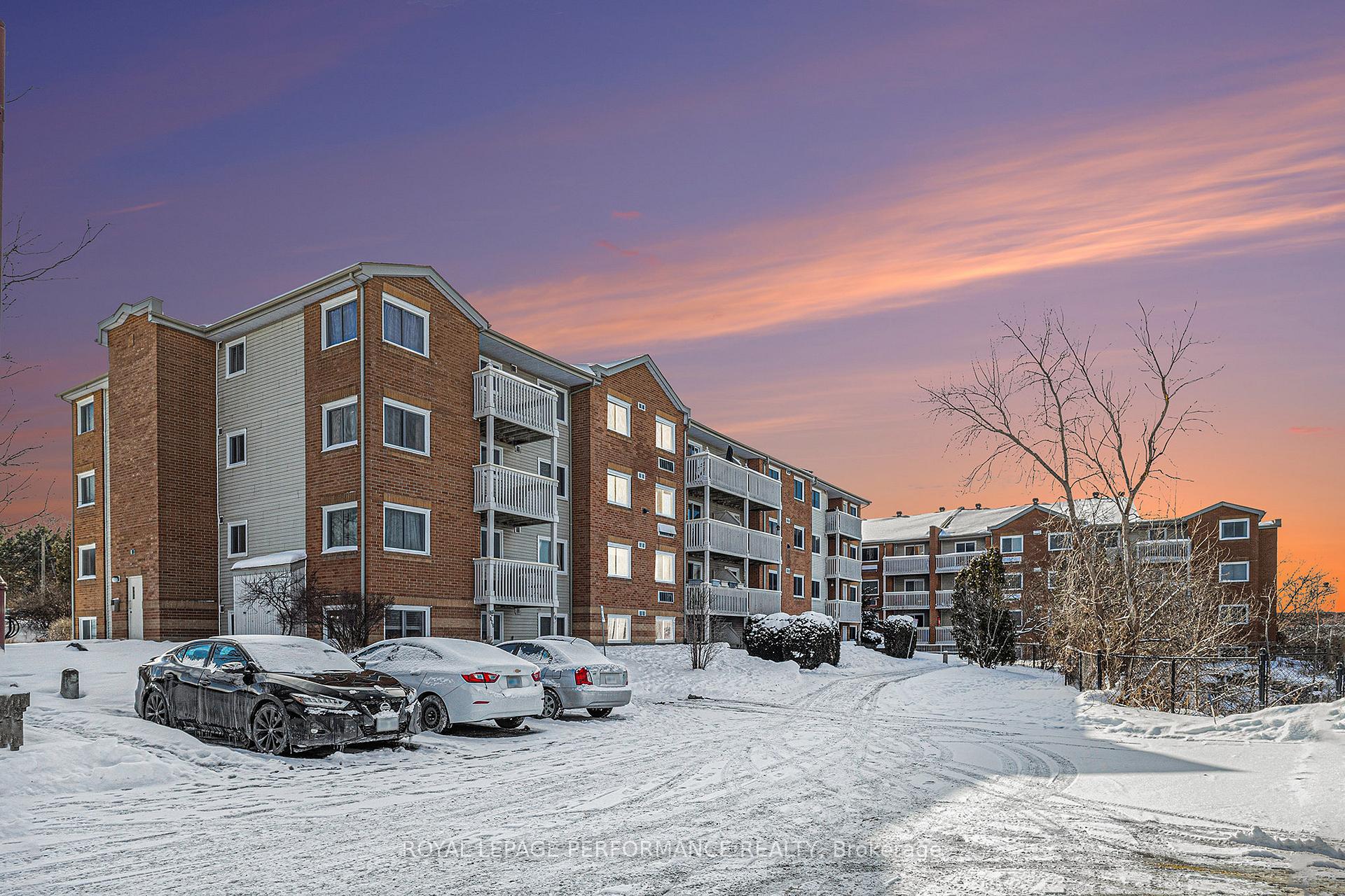 Photo 1 of Unit 216, 345 Centrum Boulevard, Ottawa, Bilberry Creek/Queenswood Heights — HOMEH