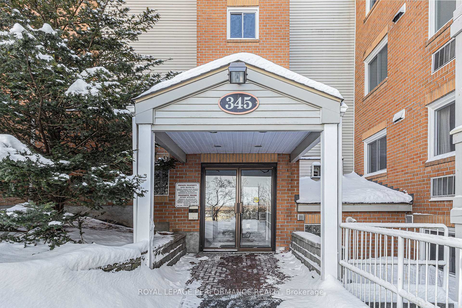 Photo 5 of Unit 216, 345 Centrum Boulevard, Ottawa, Bilberry Creek/Queenswood Heights — HOMEH