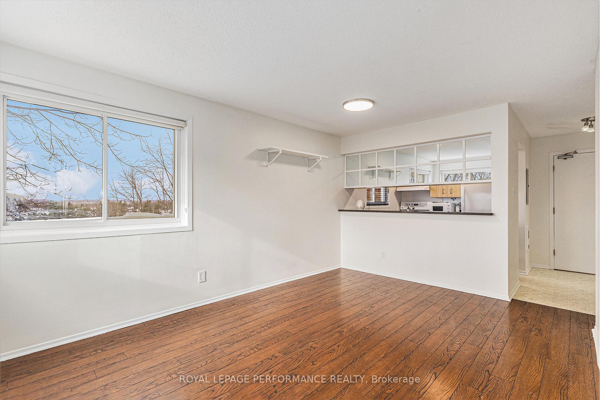 Photo 15 of Unit 216, 345 Centrum Boulevard, Ottawa, Bilberry Creek/Queenswood Heights — HOMEH