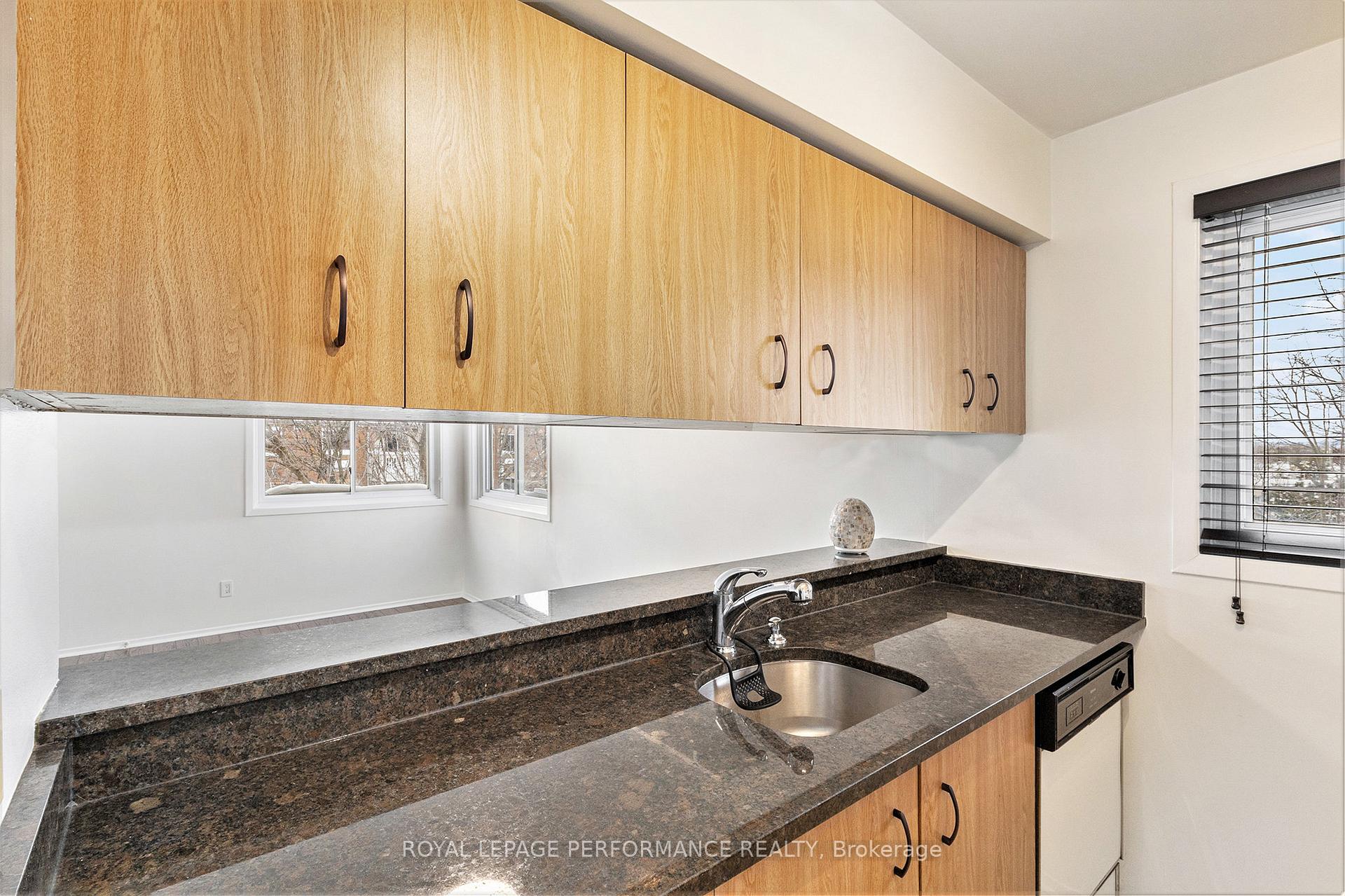 Photo 20 of Unit 216, 345 Centrum Boulevard, Ottawa, Bilberry Creek/Queenswood Heights — HOMEH