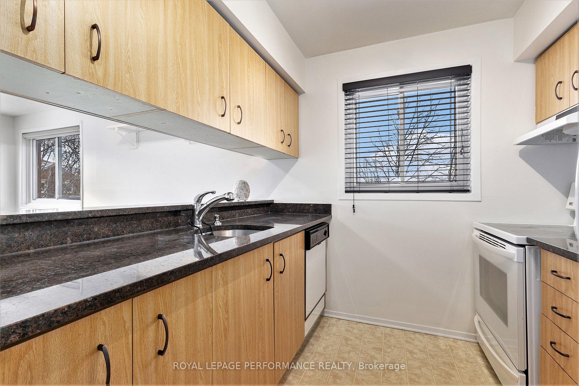 Photo 21 of Unit 216, 345 Centrum Boulevard, Ottawa, Bilberry Creek/Queenswood Heights — HOMEH