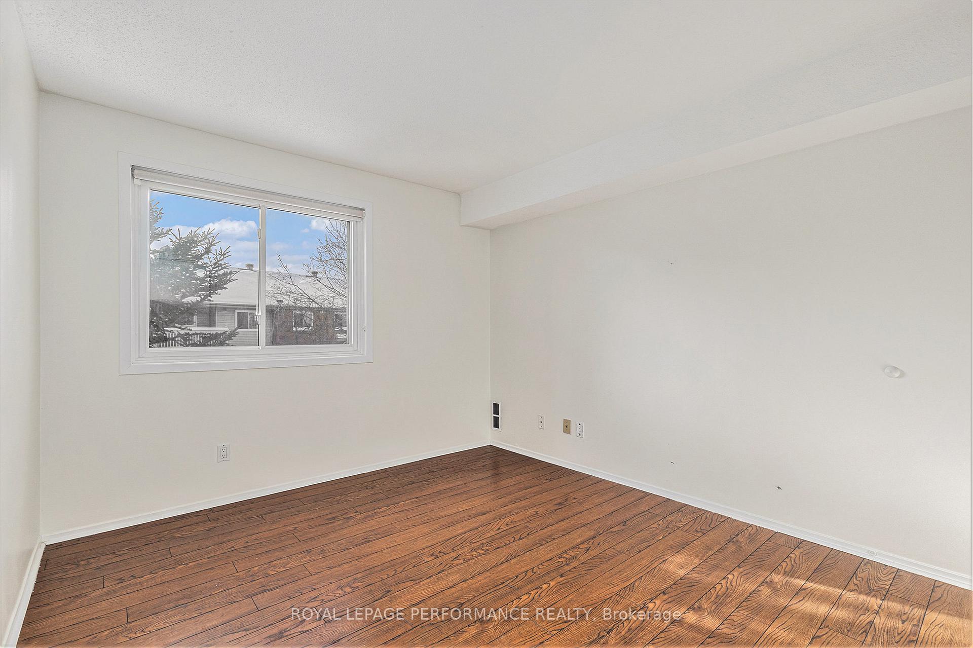 Photo 24 of Unit 216, 345 Centrum Boulevard, Ottawa, Bilberry Creek/Queenswood Heights — HOMEH