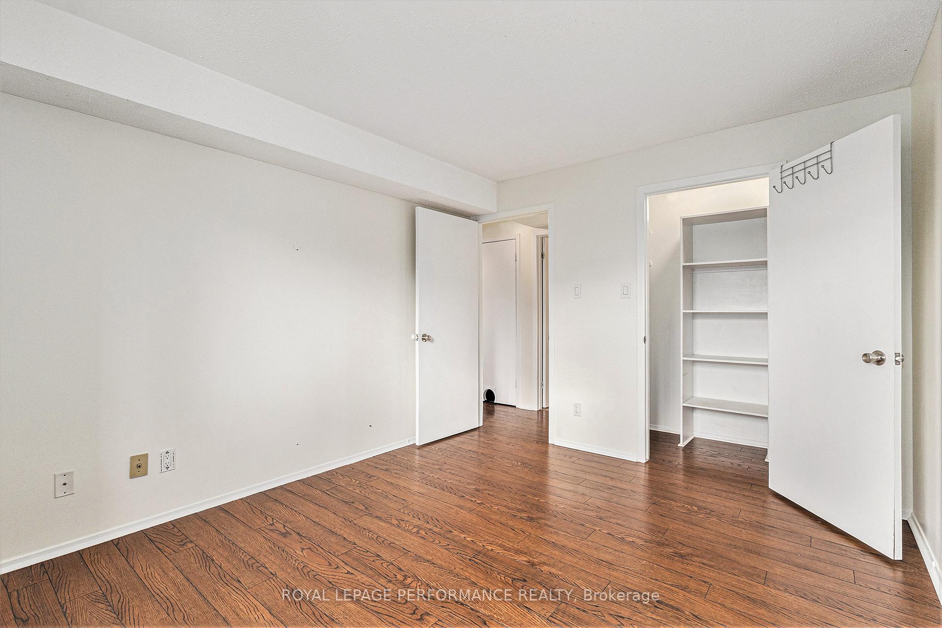 Photo 25 of Unit 216, 345 Centrum Boulevard, Ottawa, Bilberry Creek/Queenswood Heights — HOMEH
