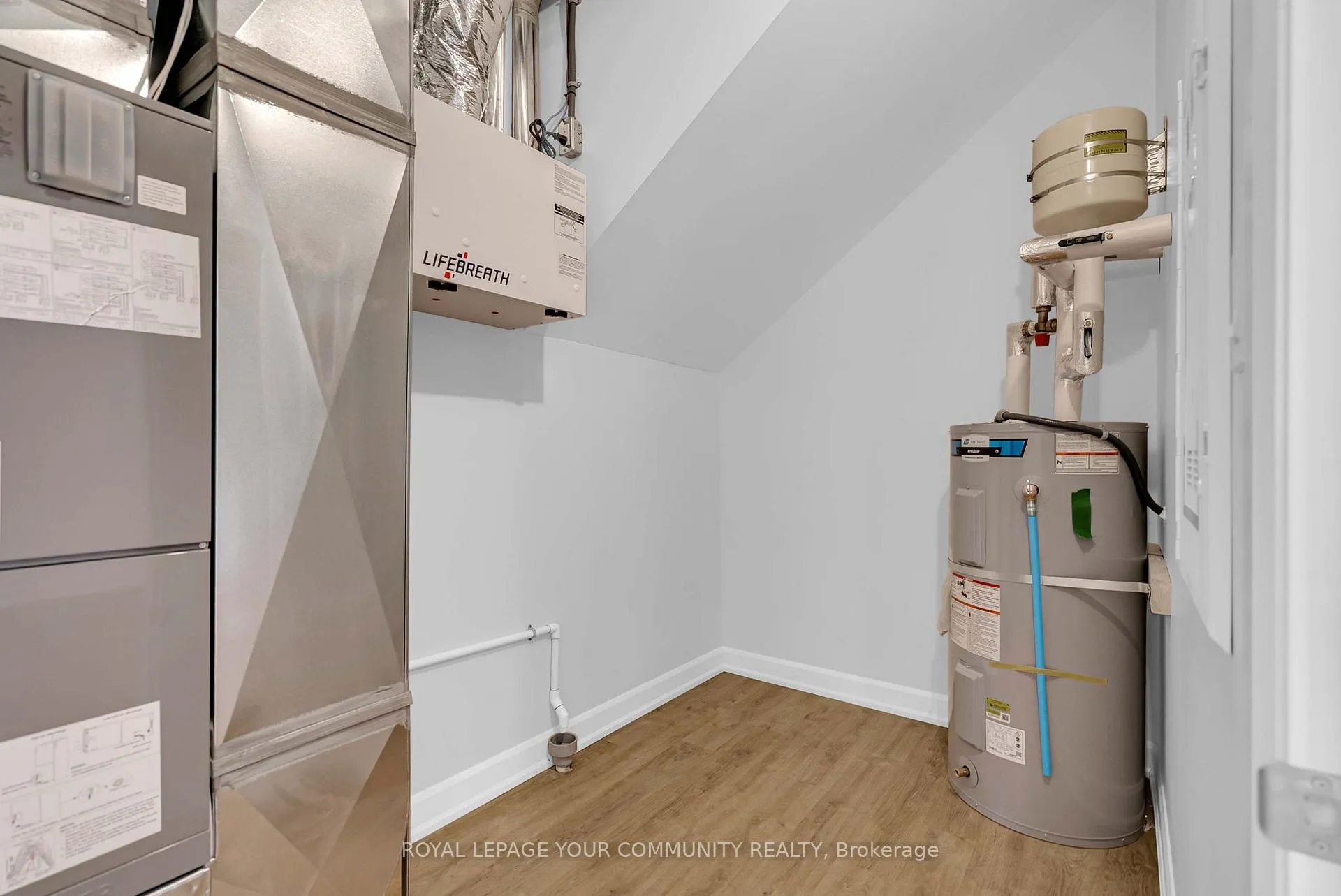 Photo 19 of Unit 10B, 600 Second Street E, Cornwall — HOMEH