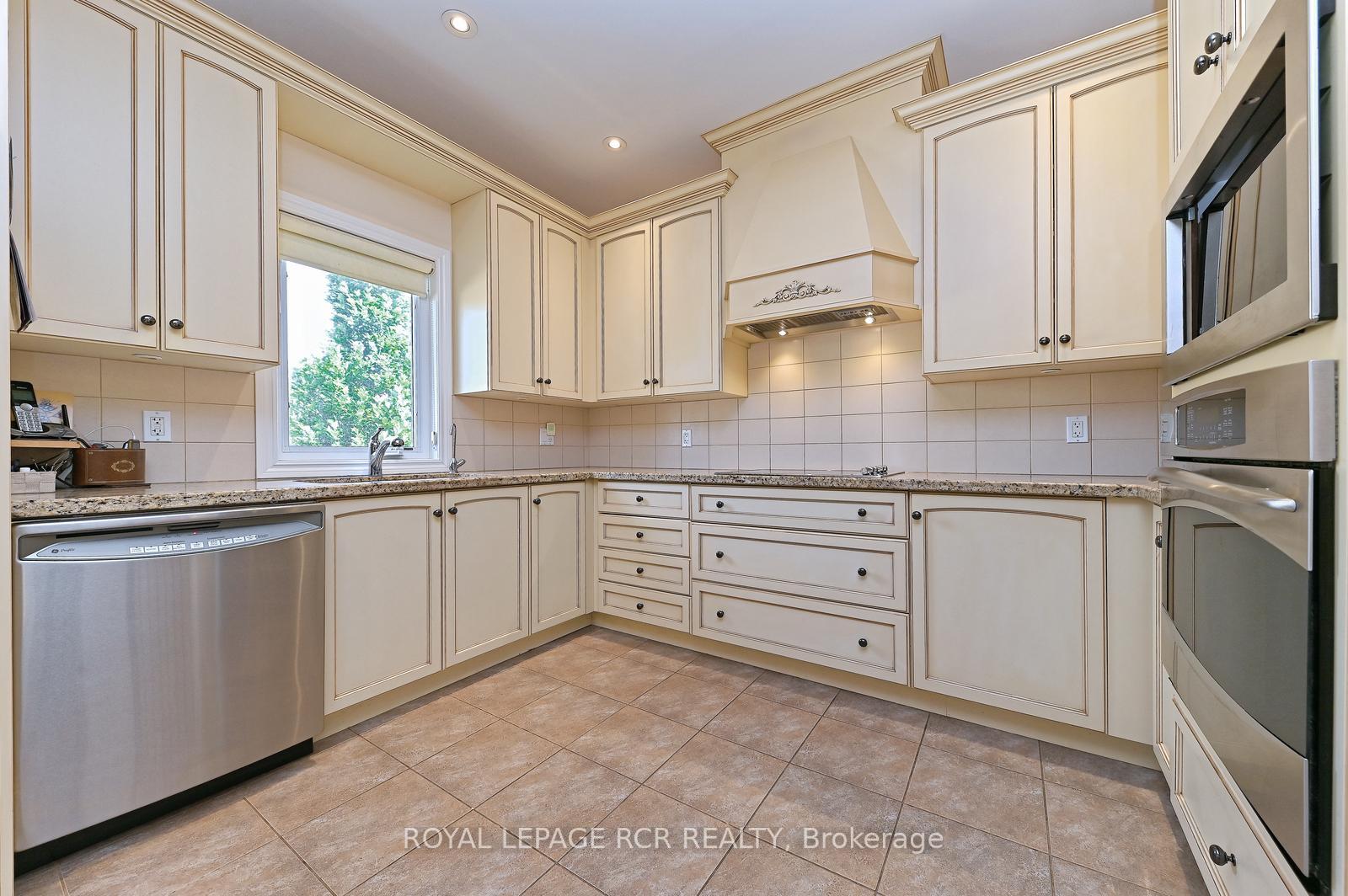Photo 11 of Unit 174, 200 Kingfisher Drive, Mono, Rural Mono — HOMEH