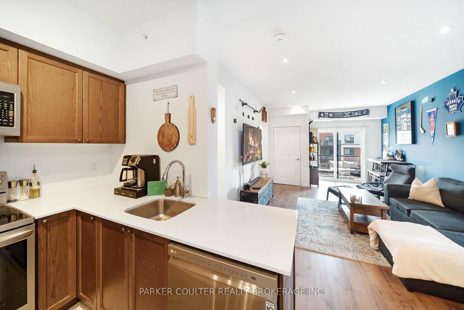 Photo 9 of Unit 607, 300 Essa Road, Barrie, 400 West — HOMEH