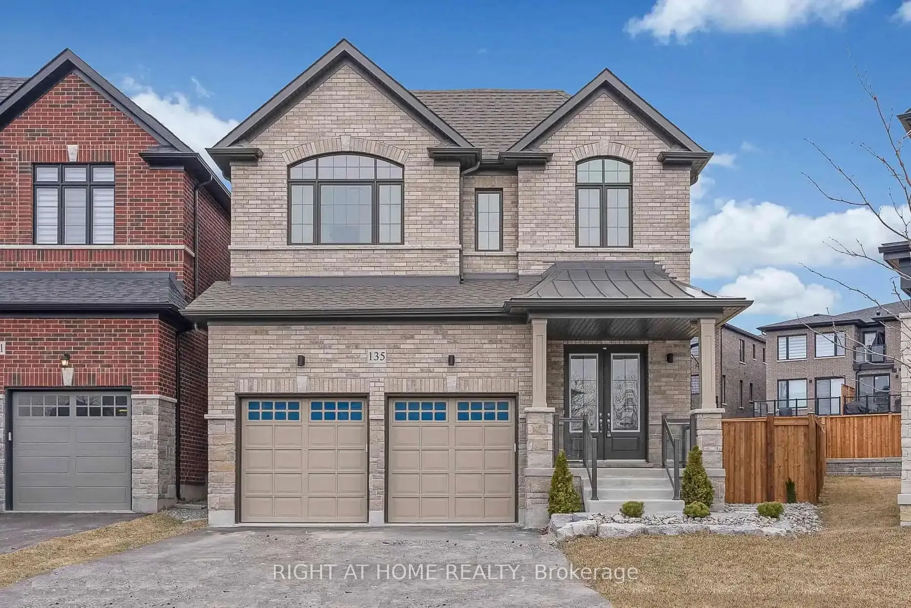 Photo 1 of 135 Courvier Crescent, Clarington, Bowmanville — HOMEH