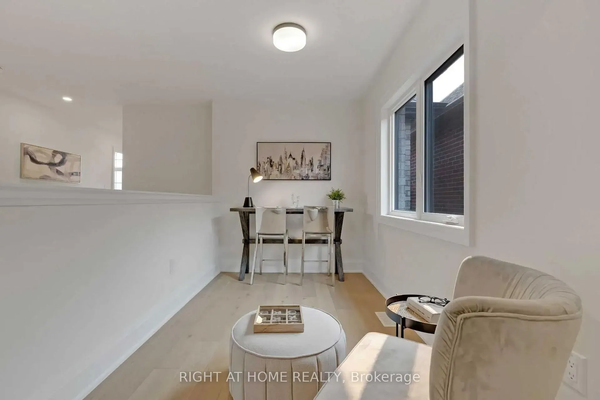 Photo 34 of 135 Courvier Crescent, Clarington, Bowmanville — HOMEH