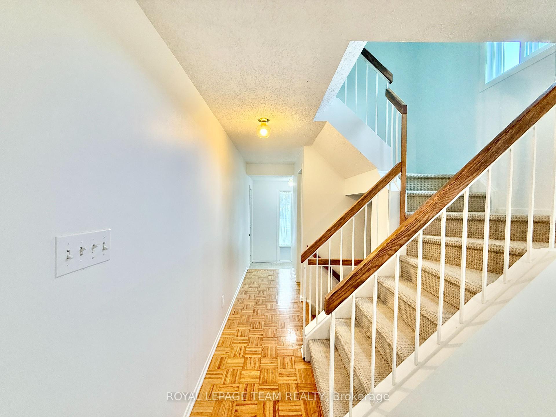 Photo 13 of Unit A, 14 Castlebrook Lane, Ottawa, Centrepointe — HOMEH