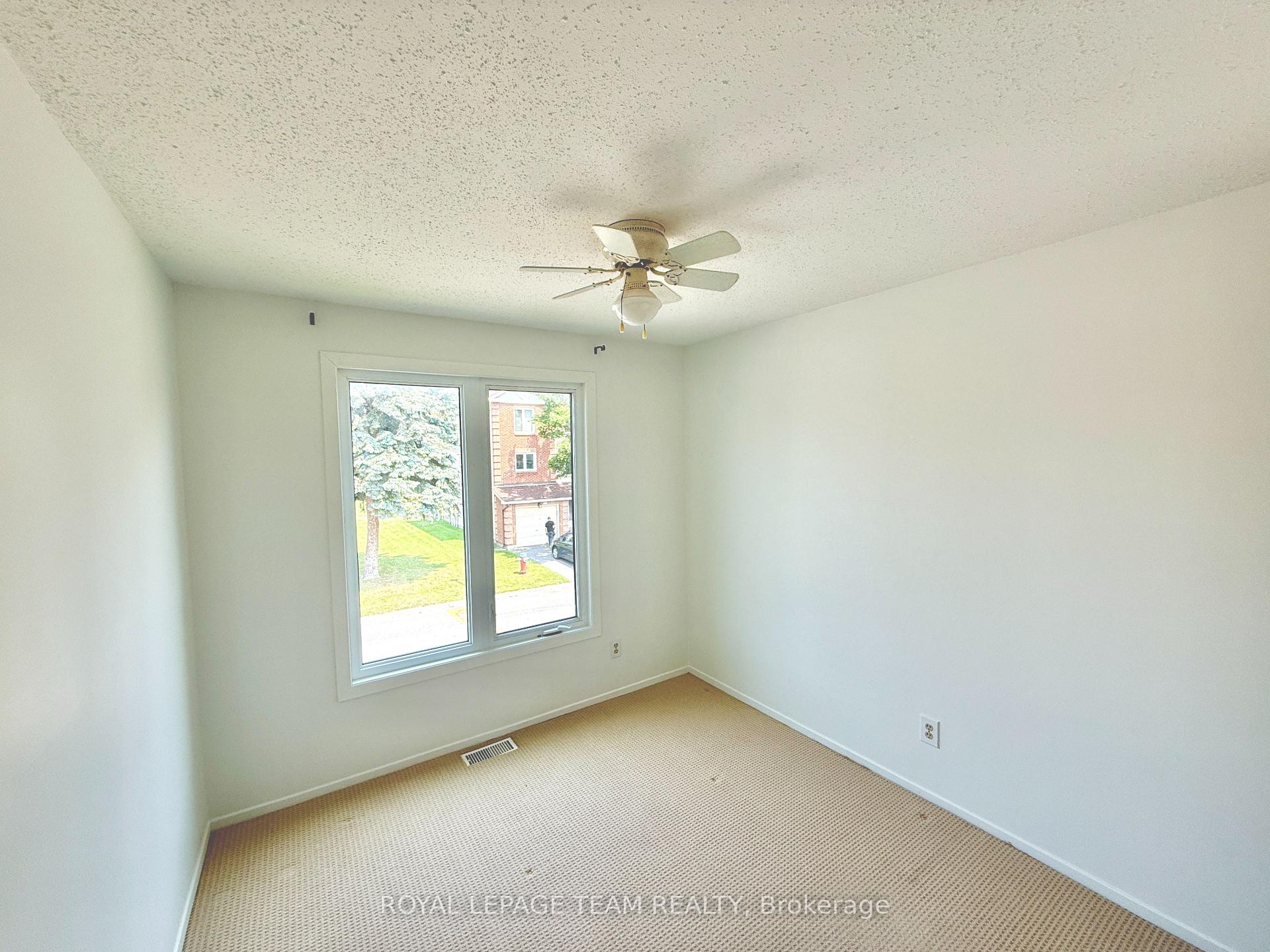 Photo 16 of Unit A, 14 Castlebrook Lane, Ottawa, Centrepointe — HOMEH