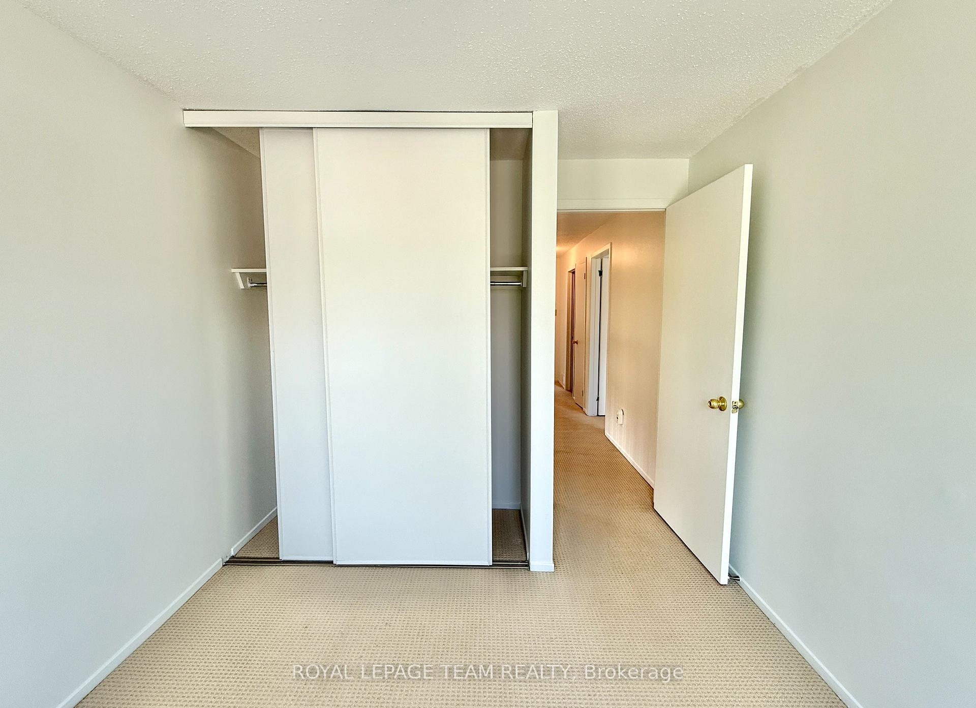 Photo 17 of Unit A, 14 Castlebrook Lane, Ottawa, Centrepointe — HOMEH