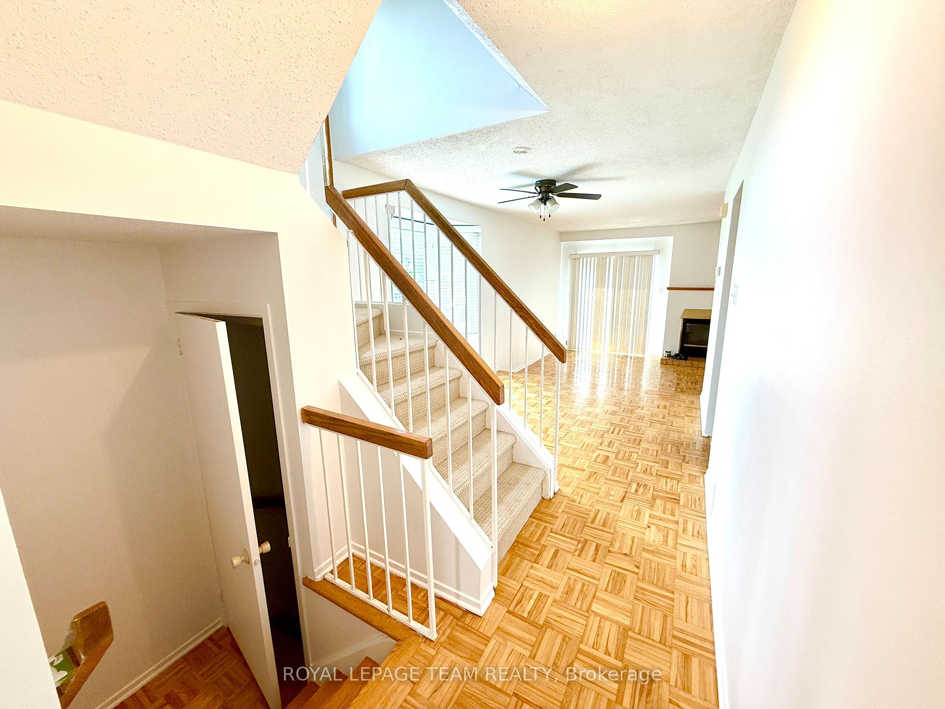 Photo 25 of Unit A, 14 Castlebrook Lane, Ottawa, Centrepointe — HOMEH
