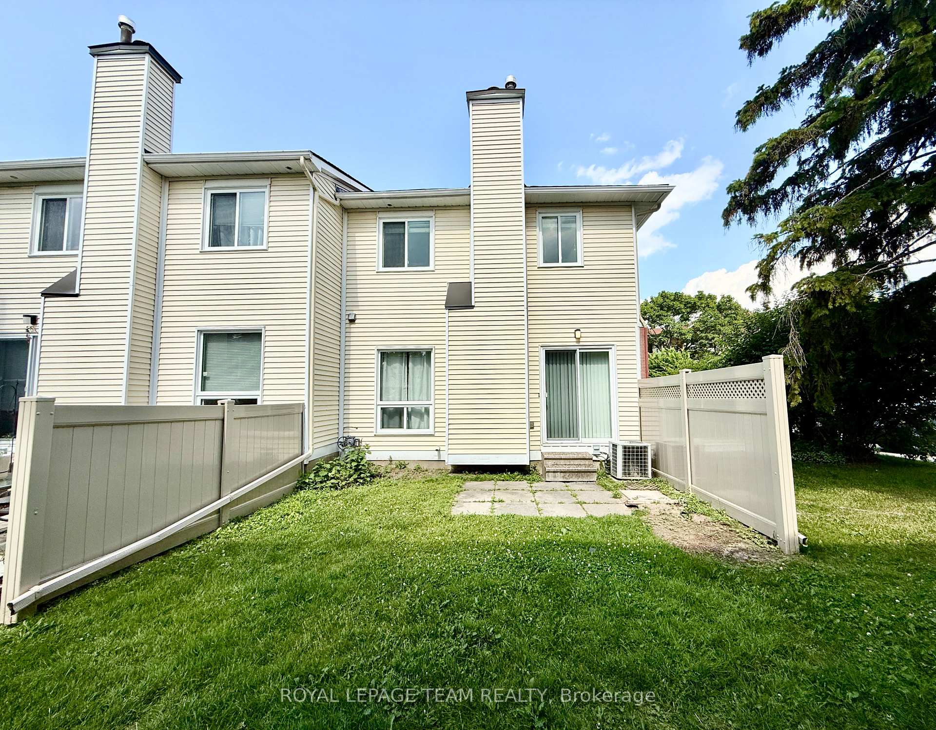 Photo 31 of Unit A, 14 Castlebrook Lane, Ottawa, Centrepointe — HOMEH