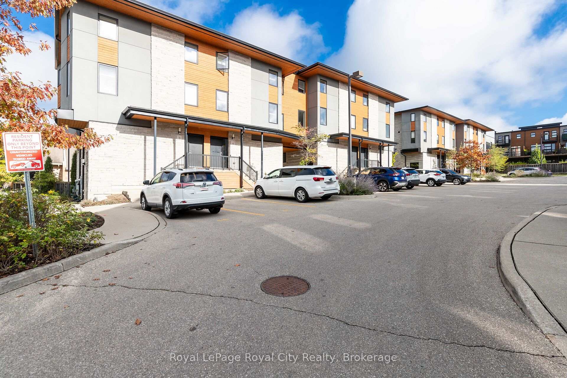 Photo 1 of Unit 2, 32 Arkell Road, Guelph, Kortright East — HOMEH